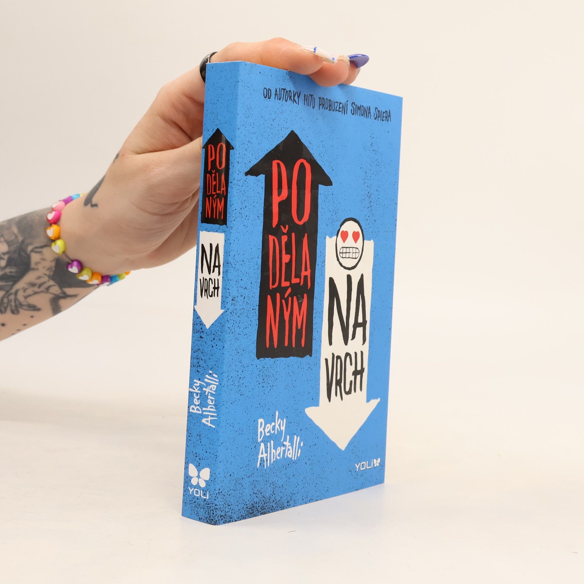 Becky Albertalli Podělaným navrch