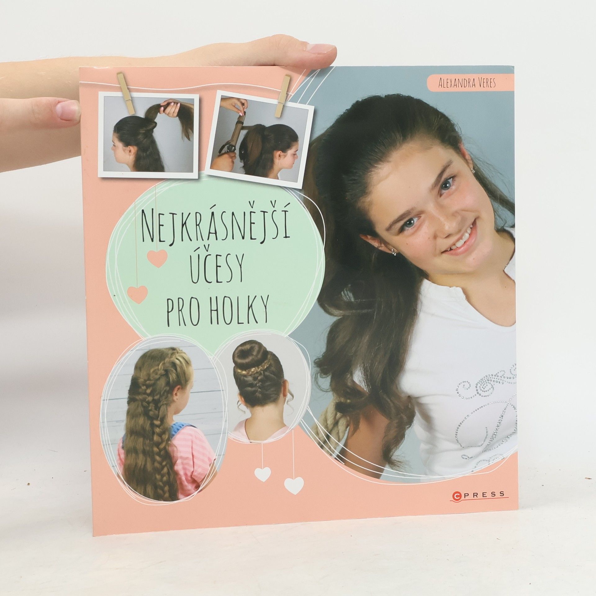 Alexandra Veres Nejkrásnější účesy pro holky