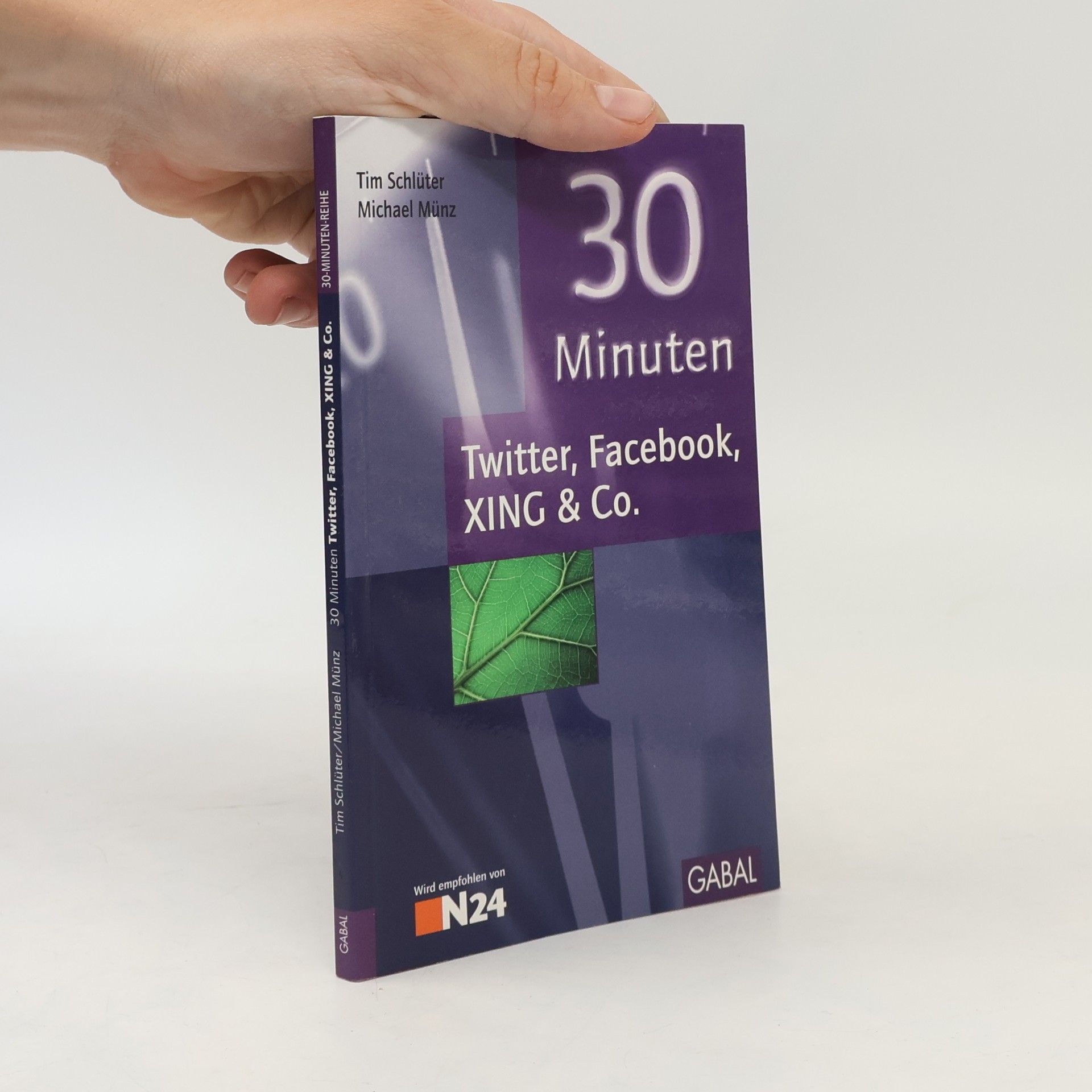 Tim Schlüter 30 Minuten Twitter, Facebook, XING & Co.