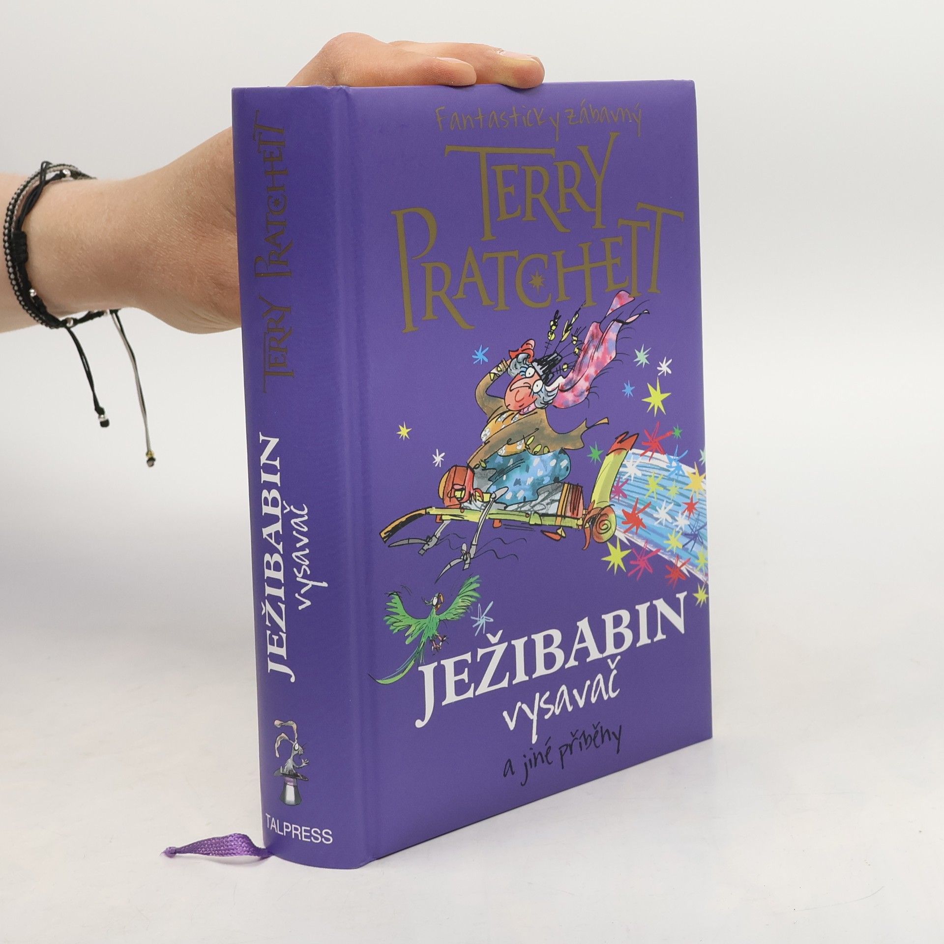 Terry Pratchett Ježibabin vysavač a jiné příběhy