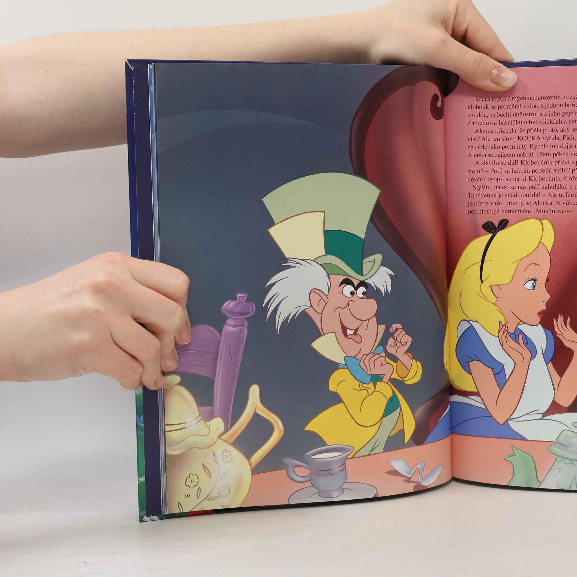 Walt Disney Alenka v říši divů