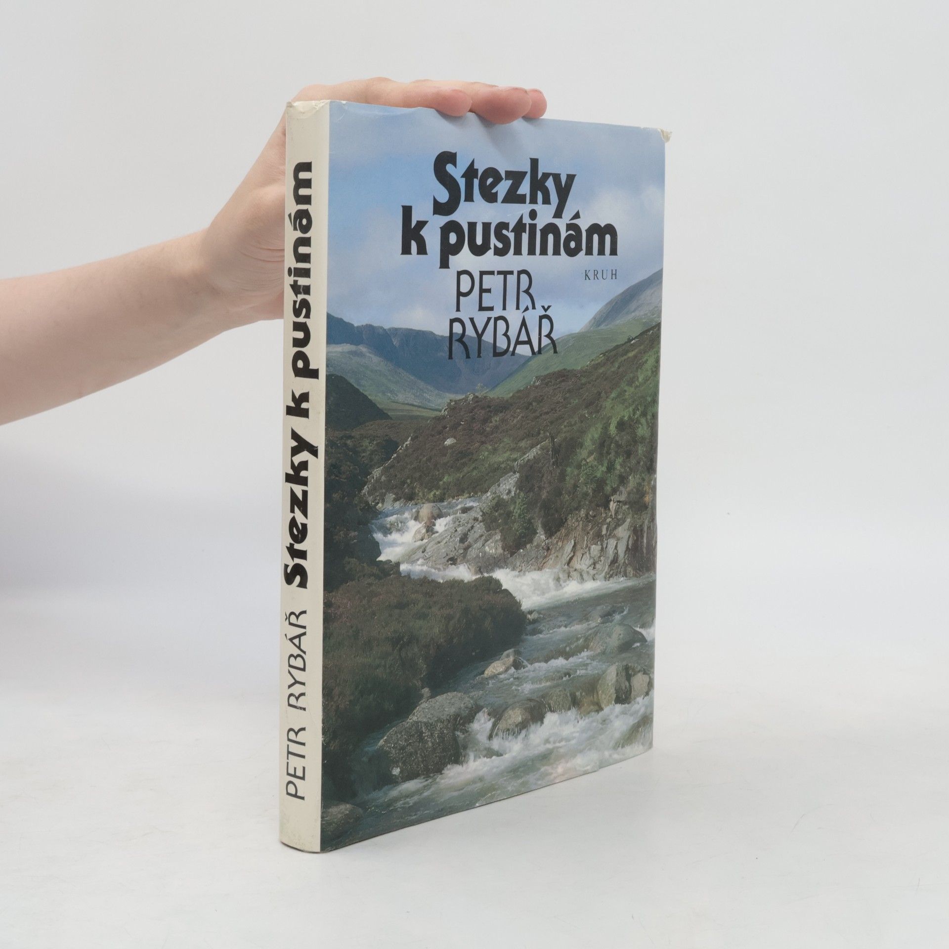 Marie Pětová Stezky k pustinám