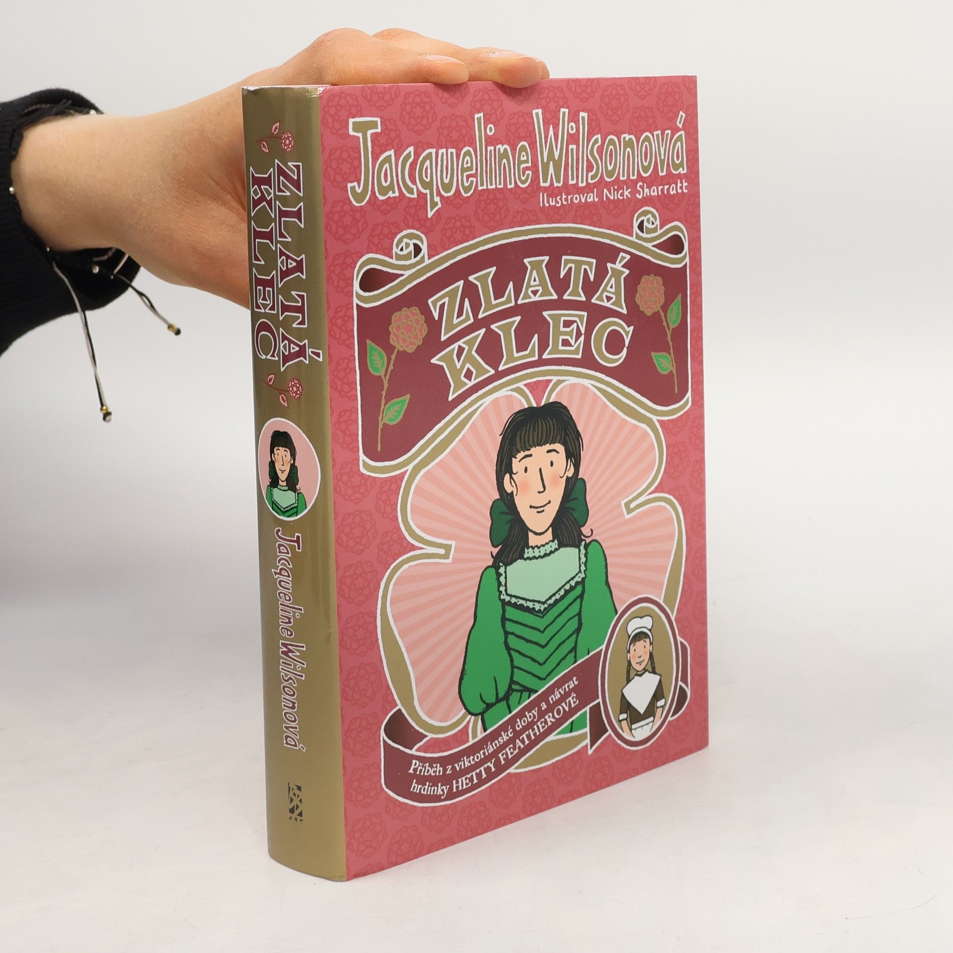 Jacqueline Wilson Zlatá klec