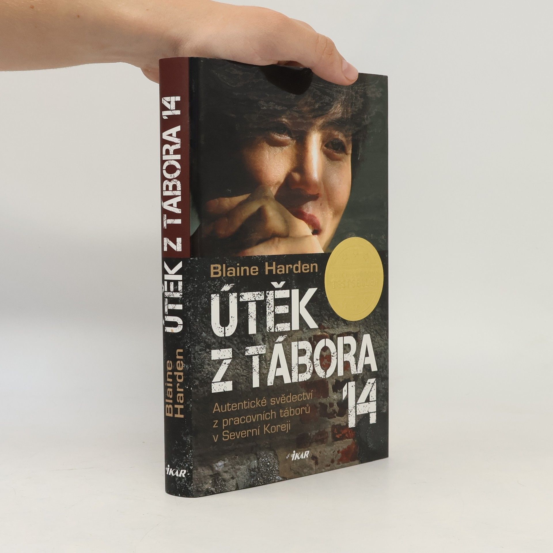 Blaine Harden Útěk z Tábora 14