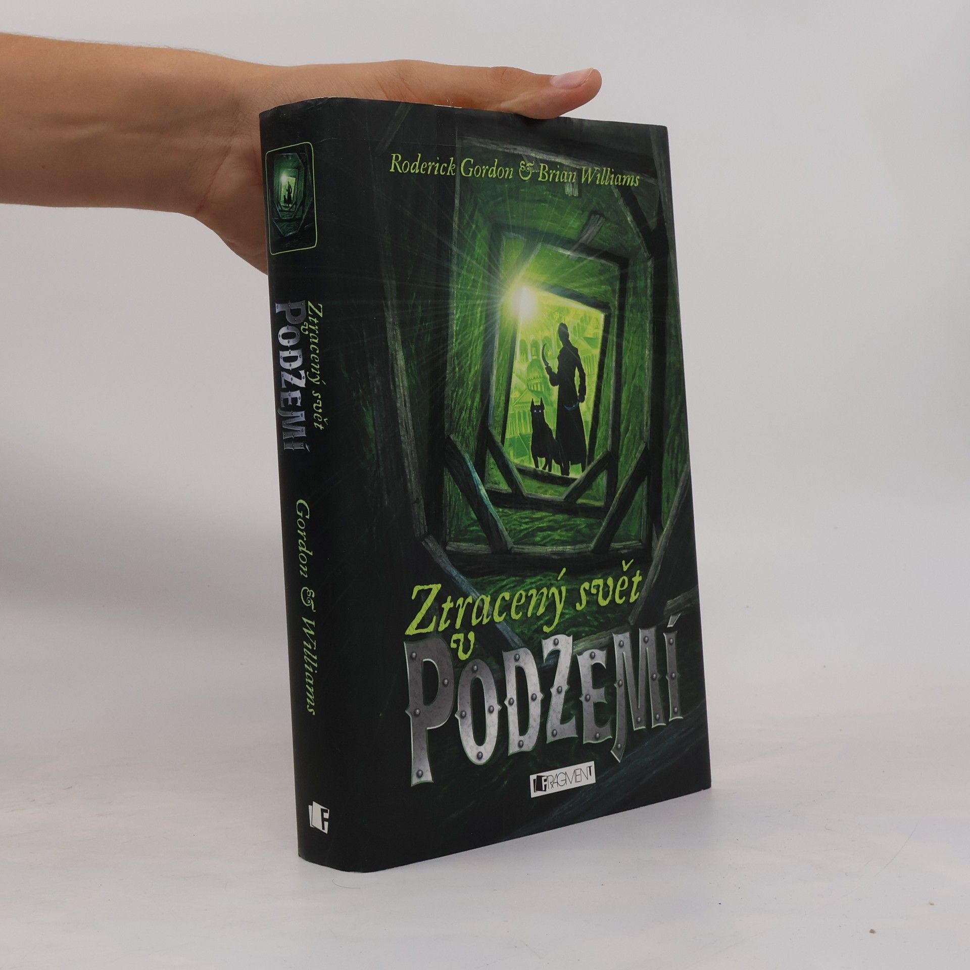 Roderick Gordon Ztracený svět v podzemí