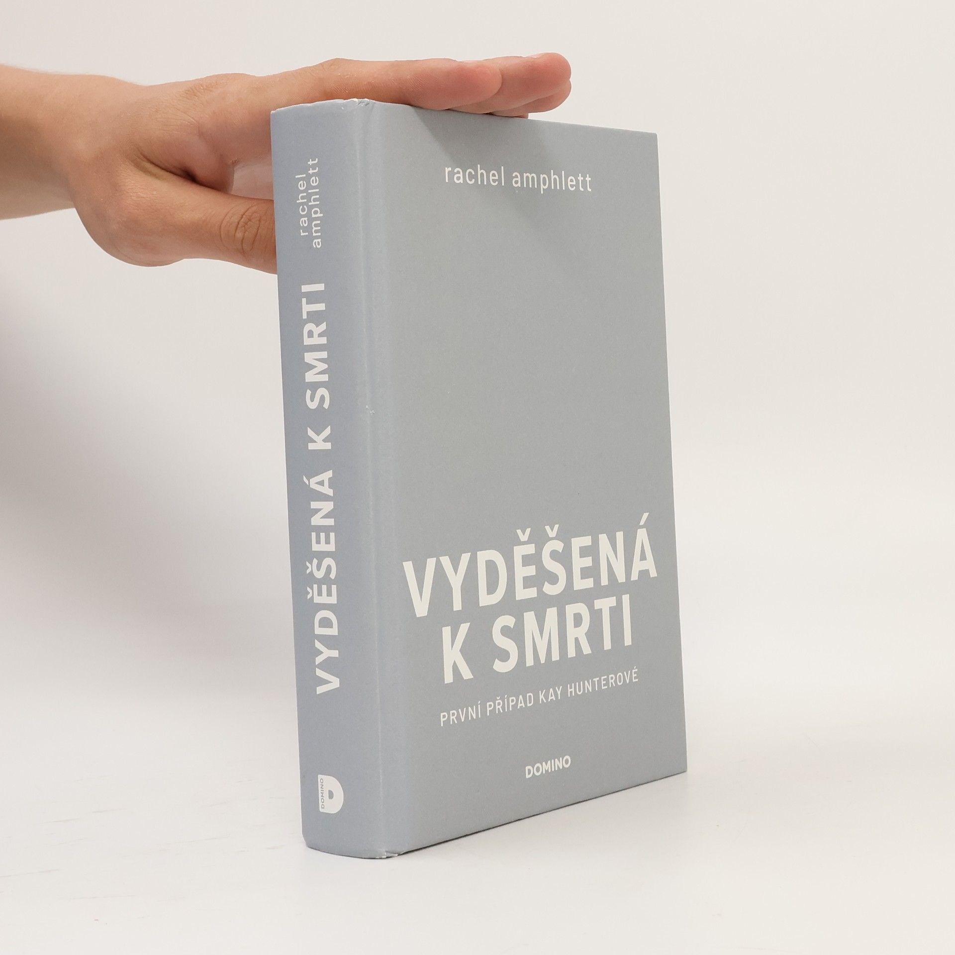 Rachel Amphlett Vyděšená k smrti : První případ Kay Hunterové
