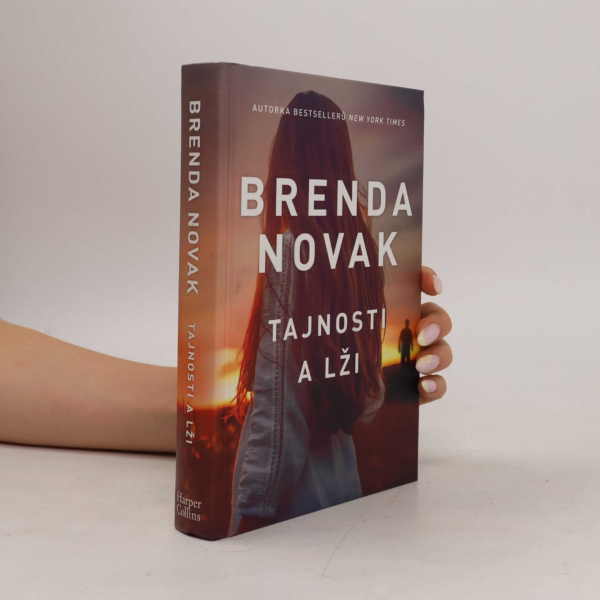 Brenda Novak Tajnosti a lži