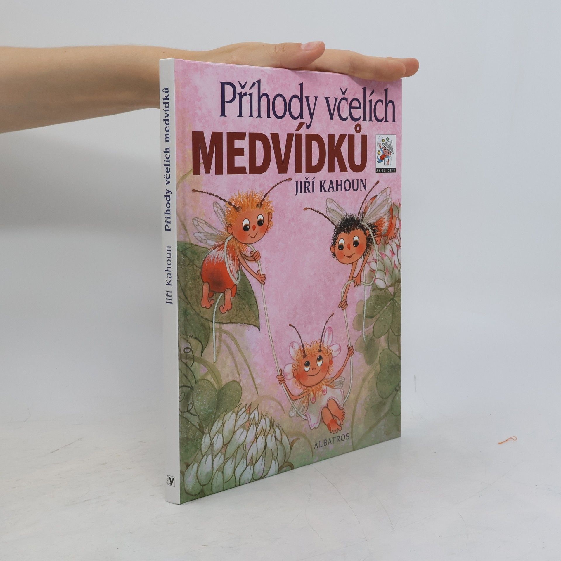 Jiří Kahoun Příhody včelích medvídků