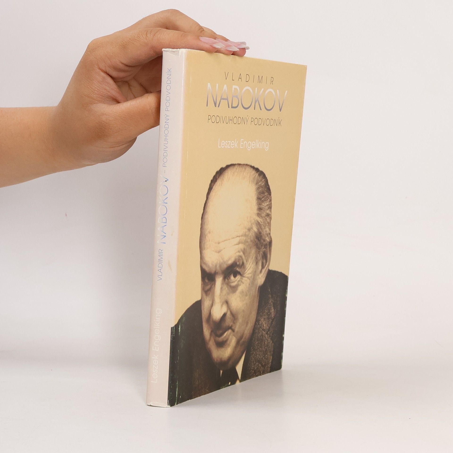 Leszek Engelking Vladimir Nabokov. Podivuhodný podvodník