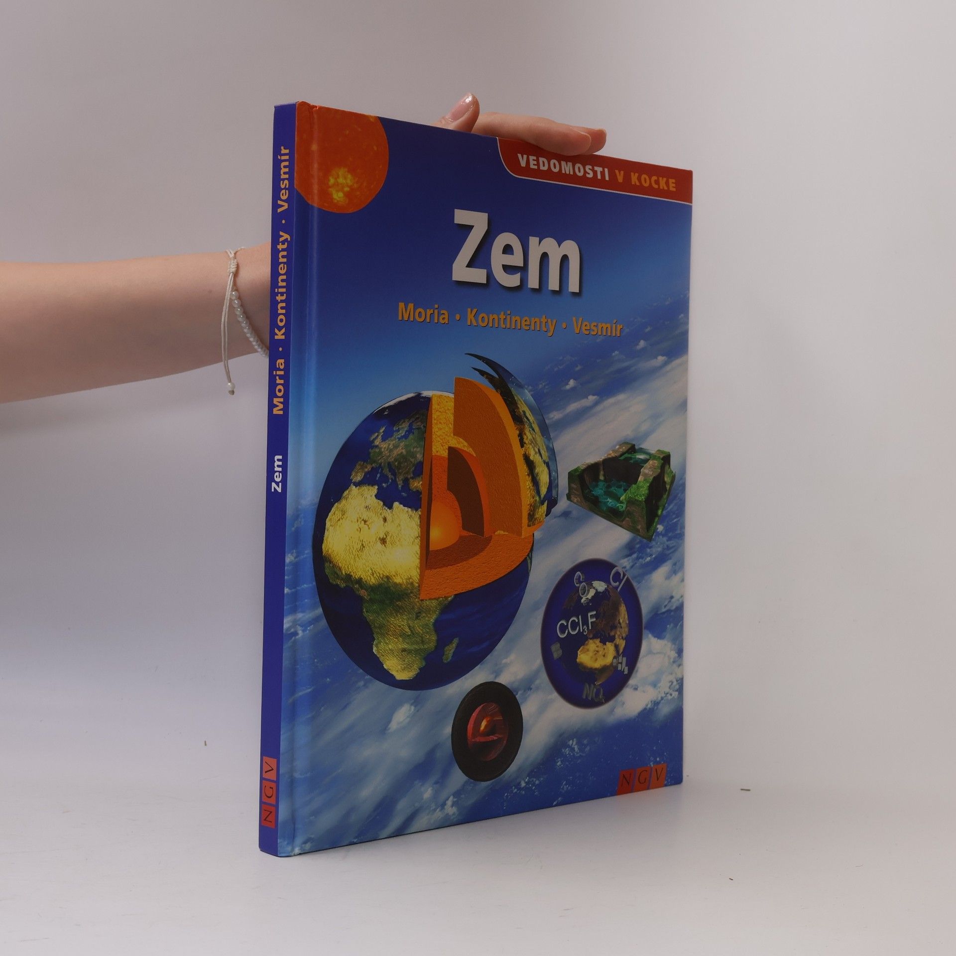 Autorenkollektiv Zem. Moria, kontinenty, vesmír