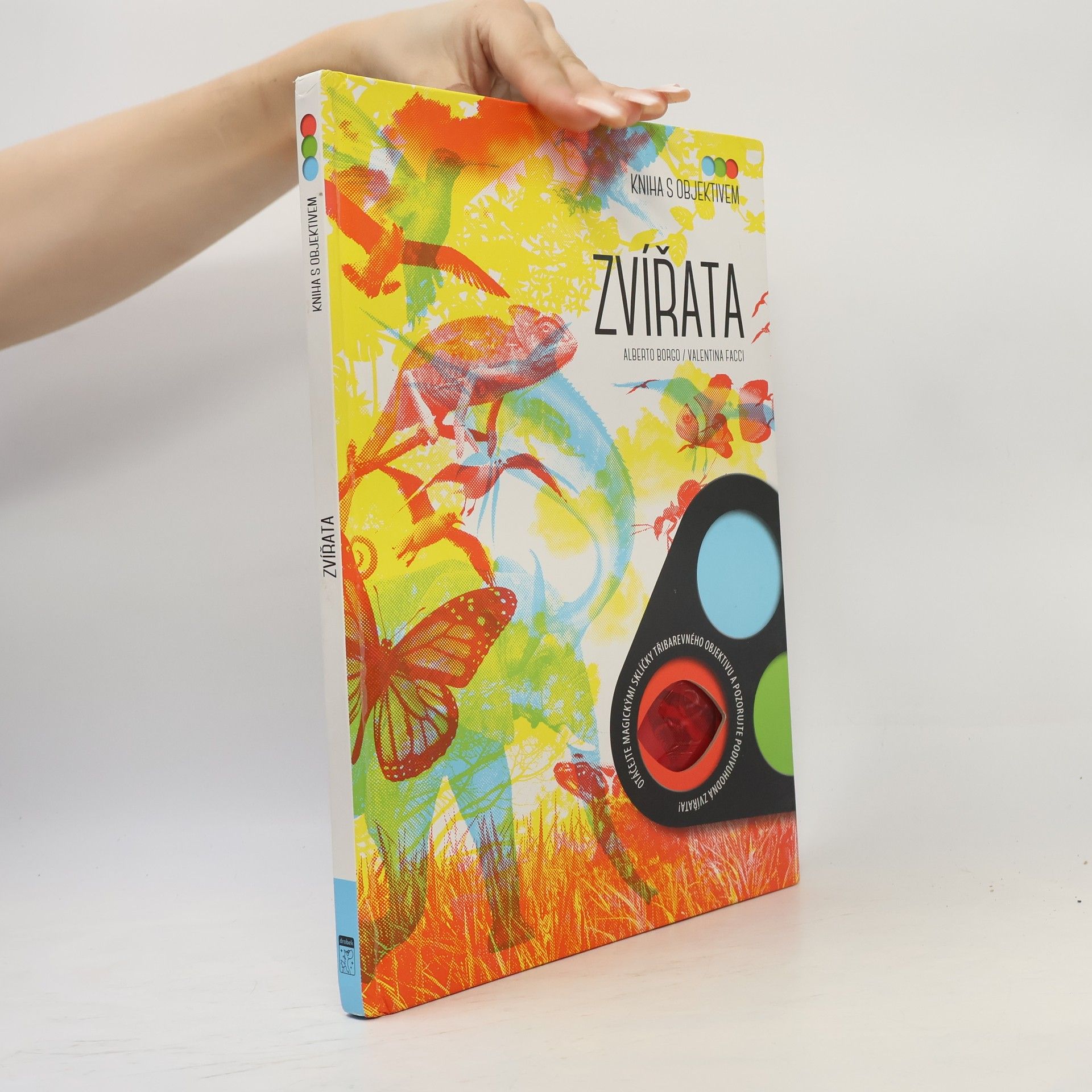 Valentina Facci Kniha s objektivem: Zvířata
