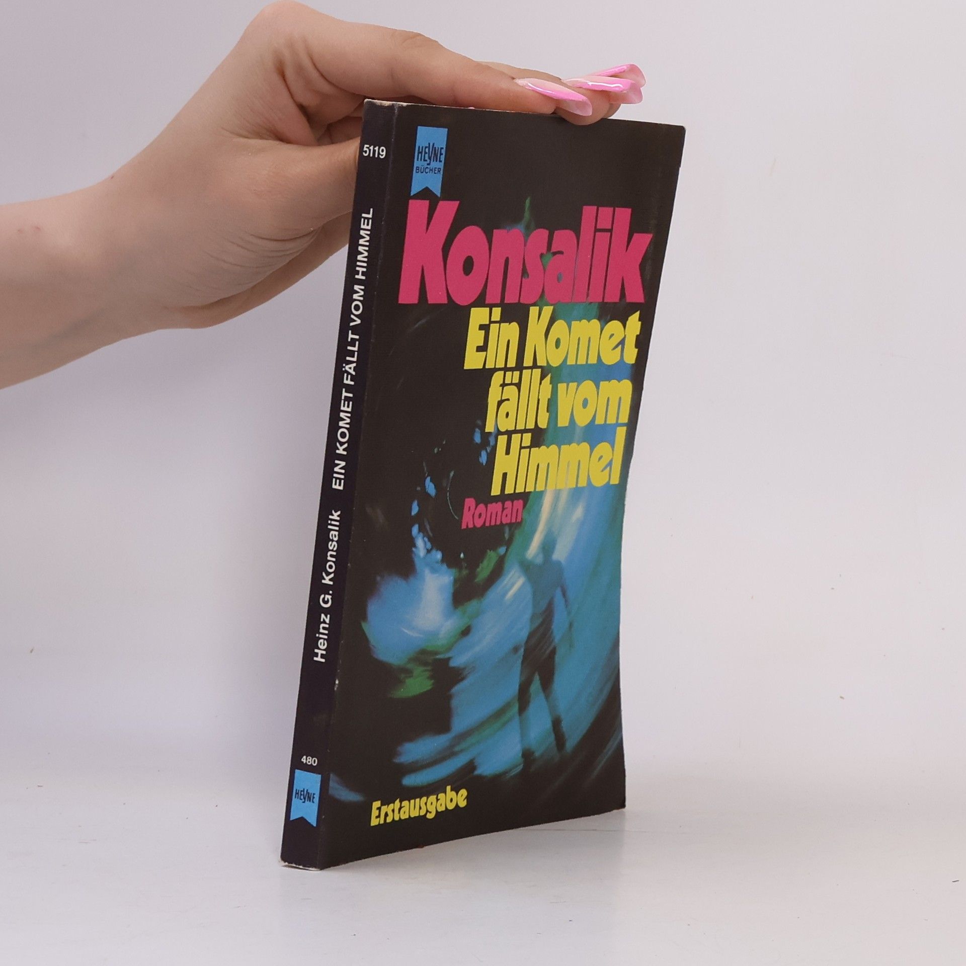 Ein Komet fällt vom Himmel