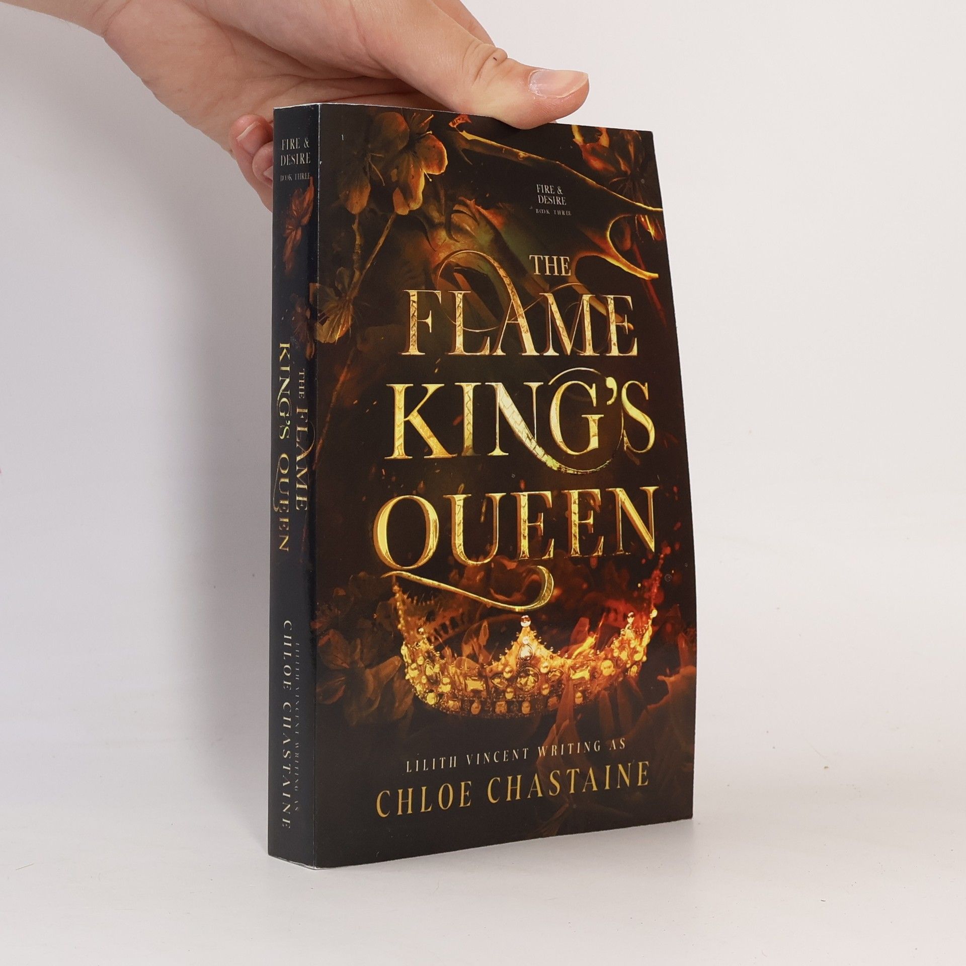 Chloe Chastaine The Flame King's Queen