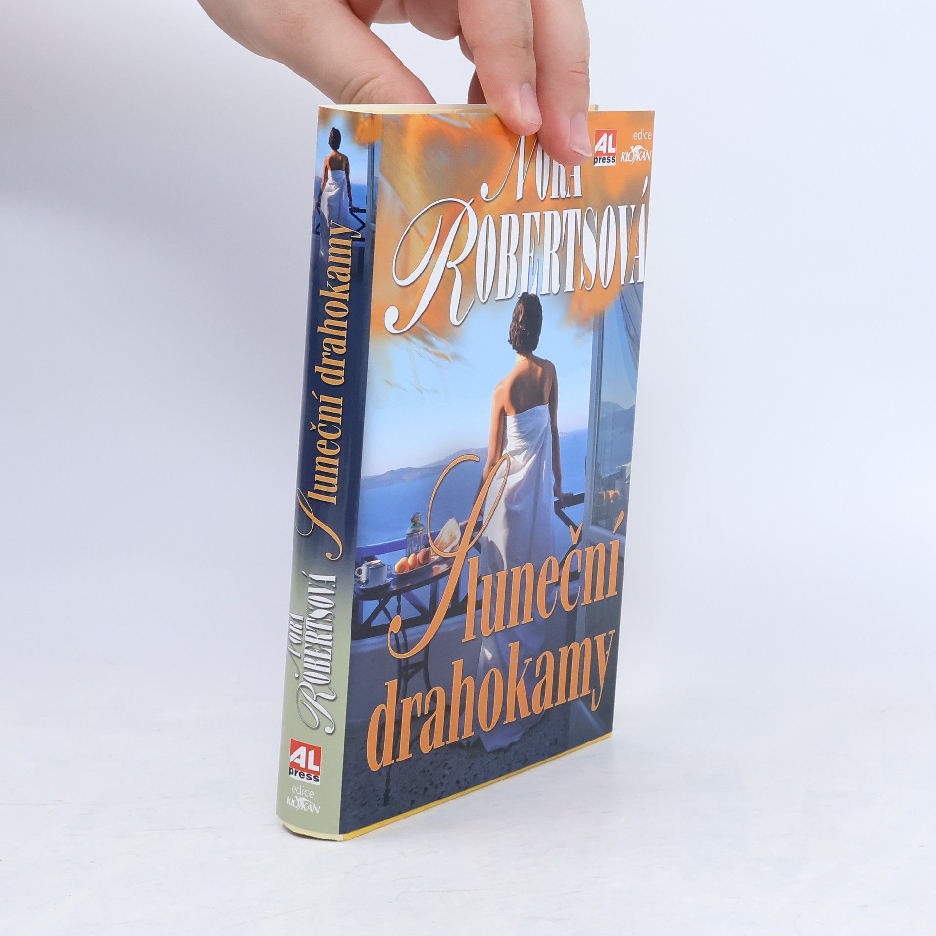 Nora Roberts Sluneční drahokamy