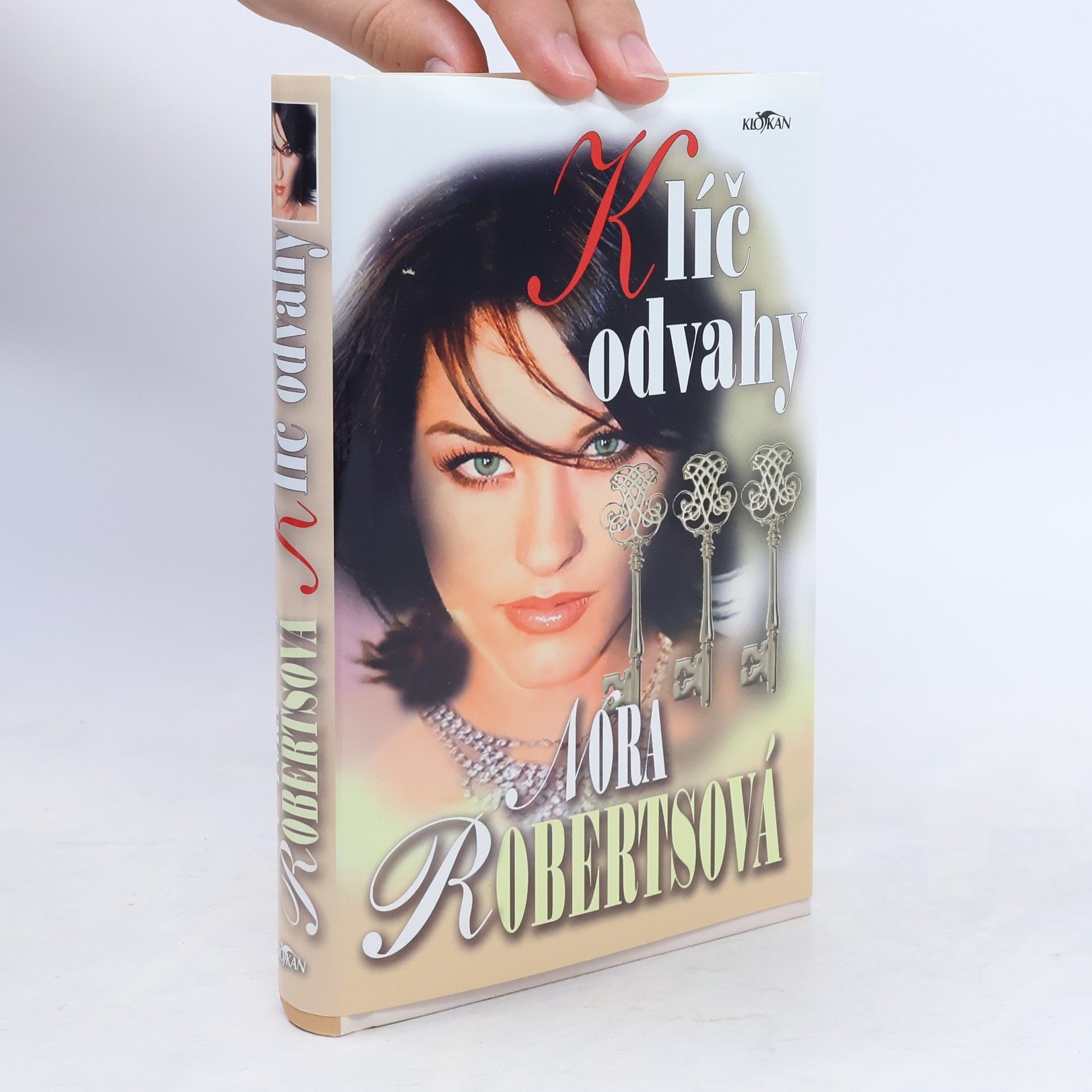 Nora Roberts Klíč odvahy