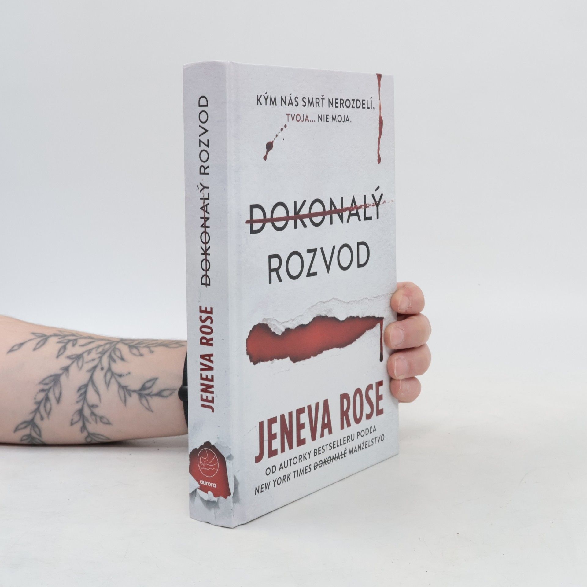 Jeneva Rose Dokonalý rozvod (2025)