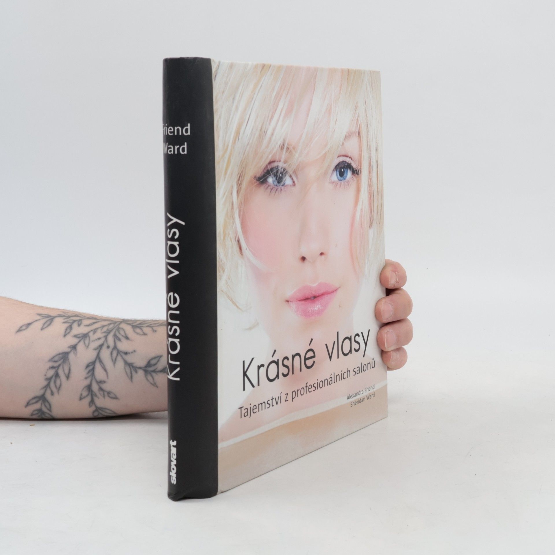 Alexandra Friend Krásné vlasy