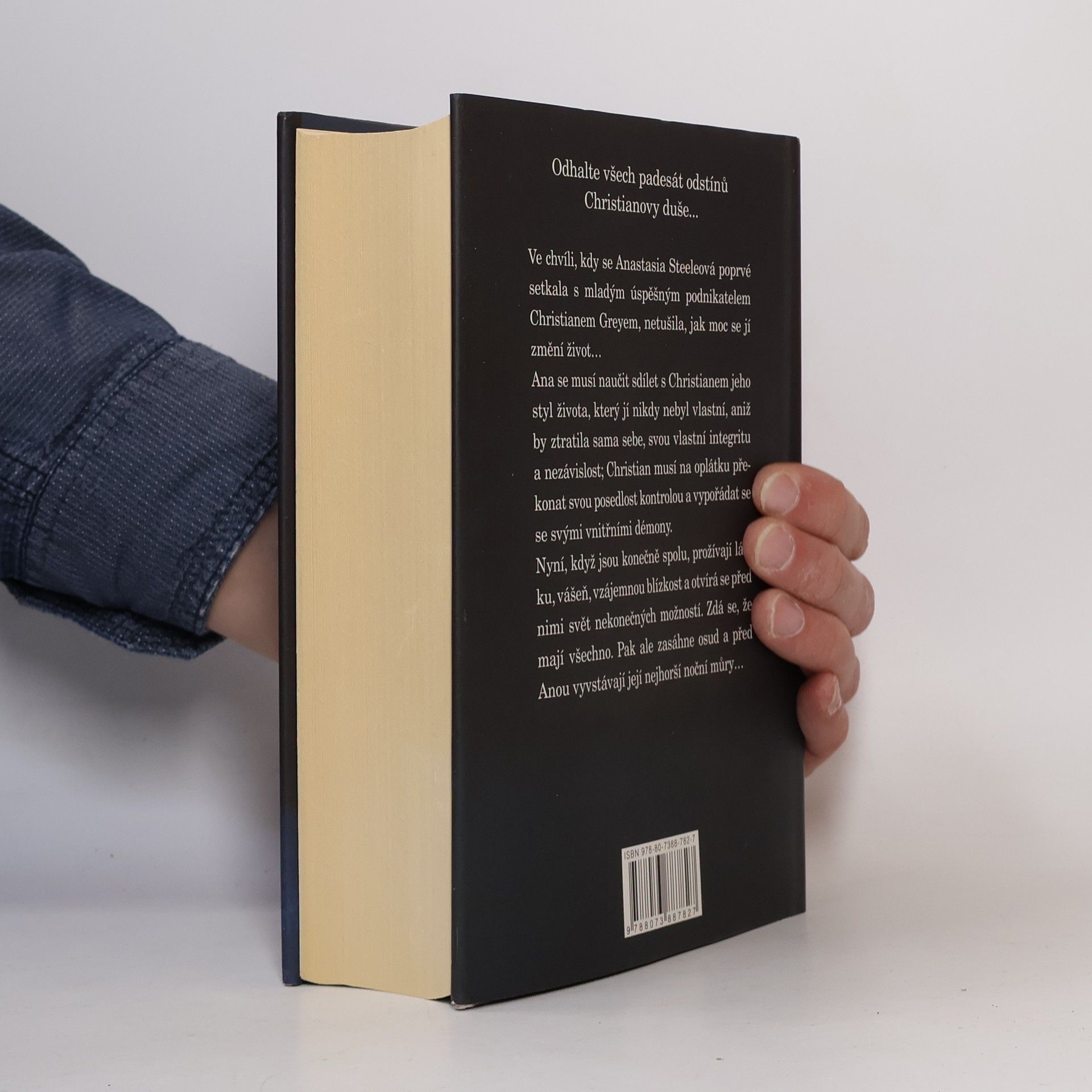E. L. James Padesát odstínů svobody