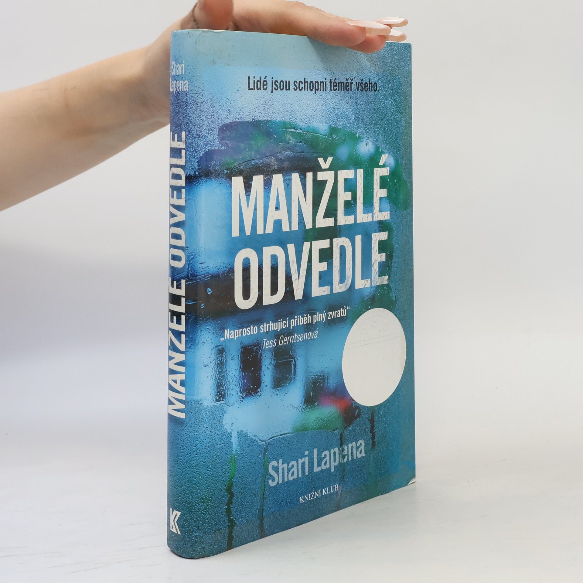 Shari Lapena Manželé odvedle