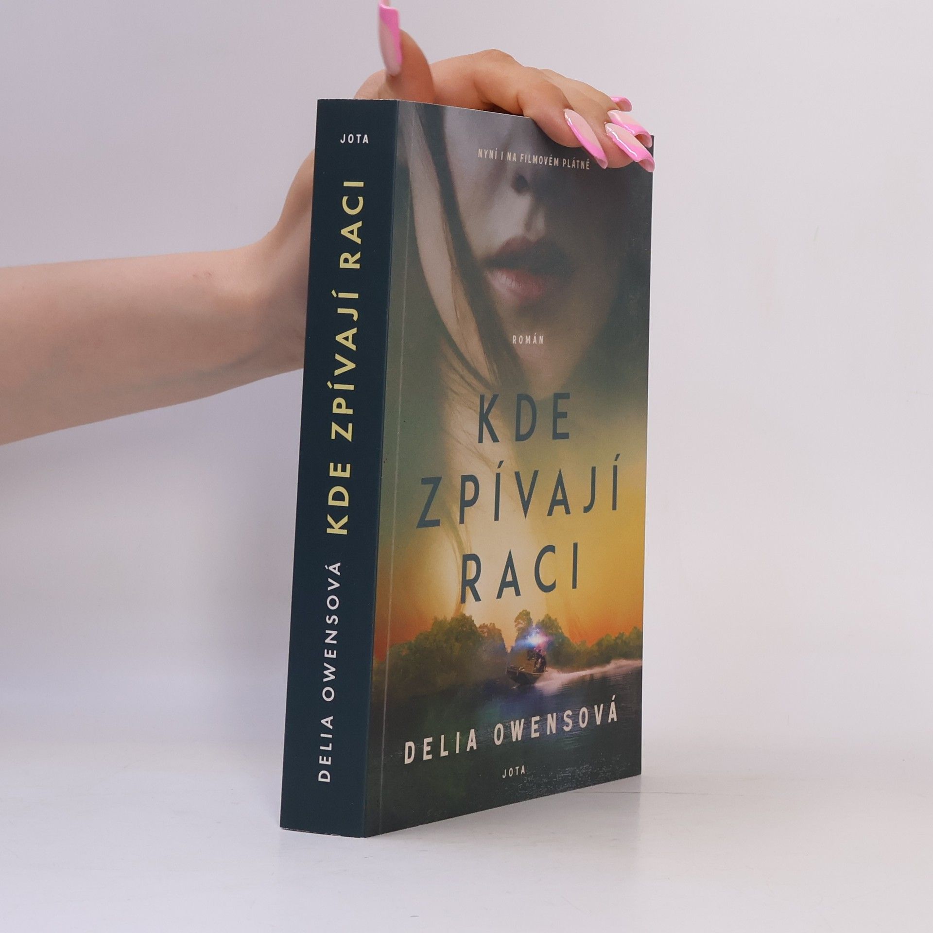 Delia Owens Kde zpívají raci