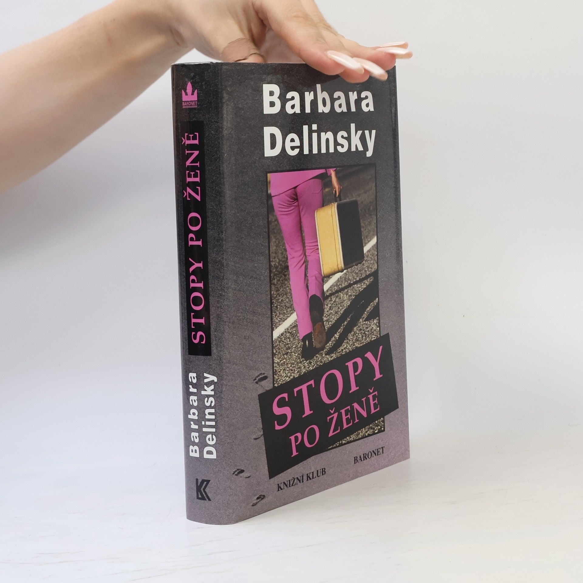 Barbara Delinsky Stopy po ženě