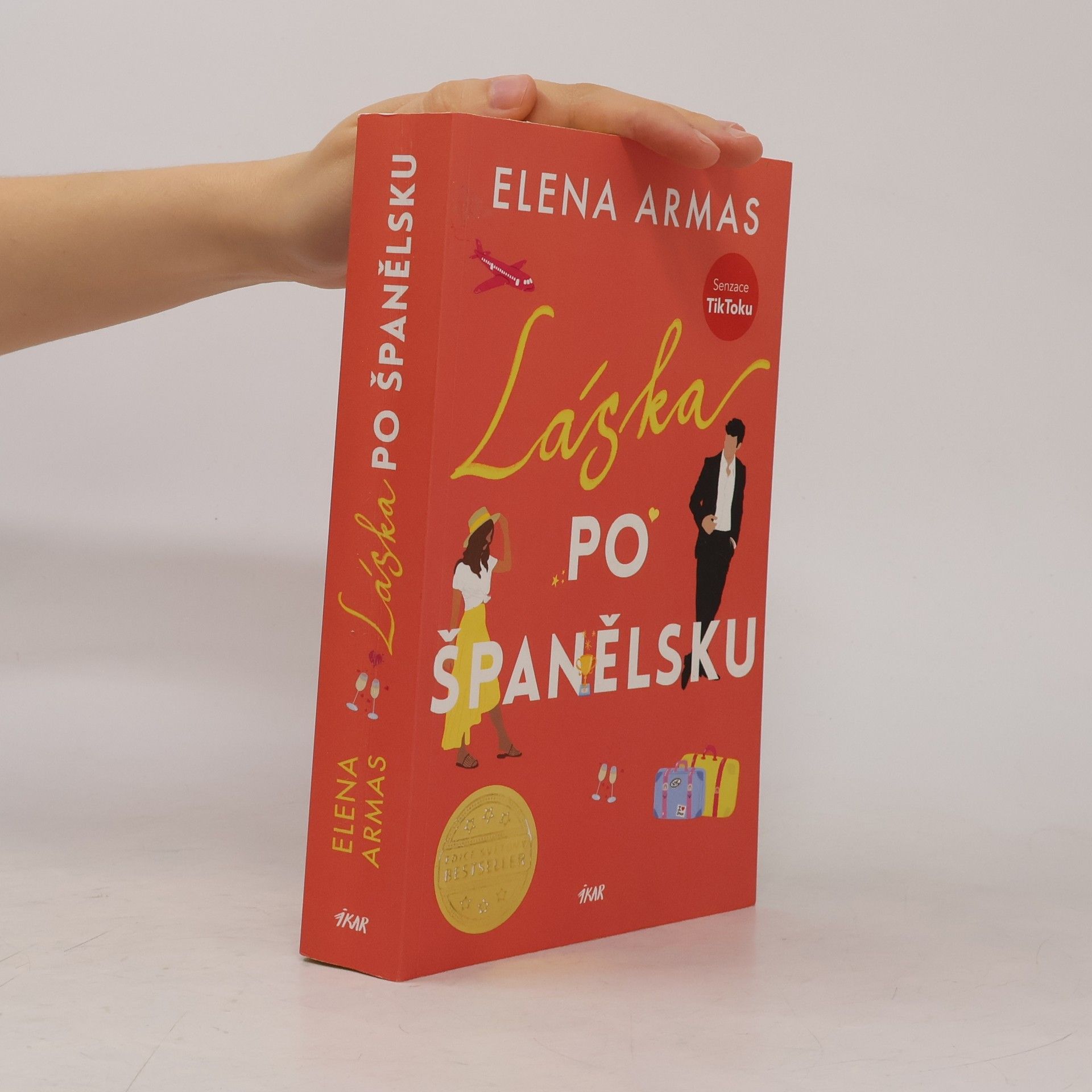 Elena Armas Láska po španělsku
