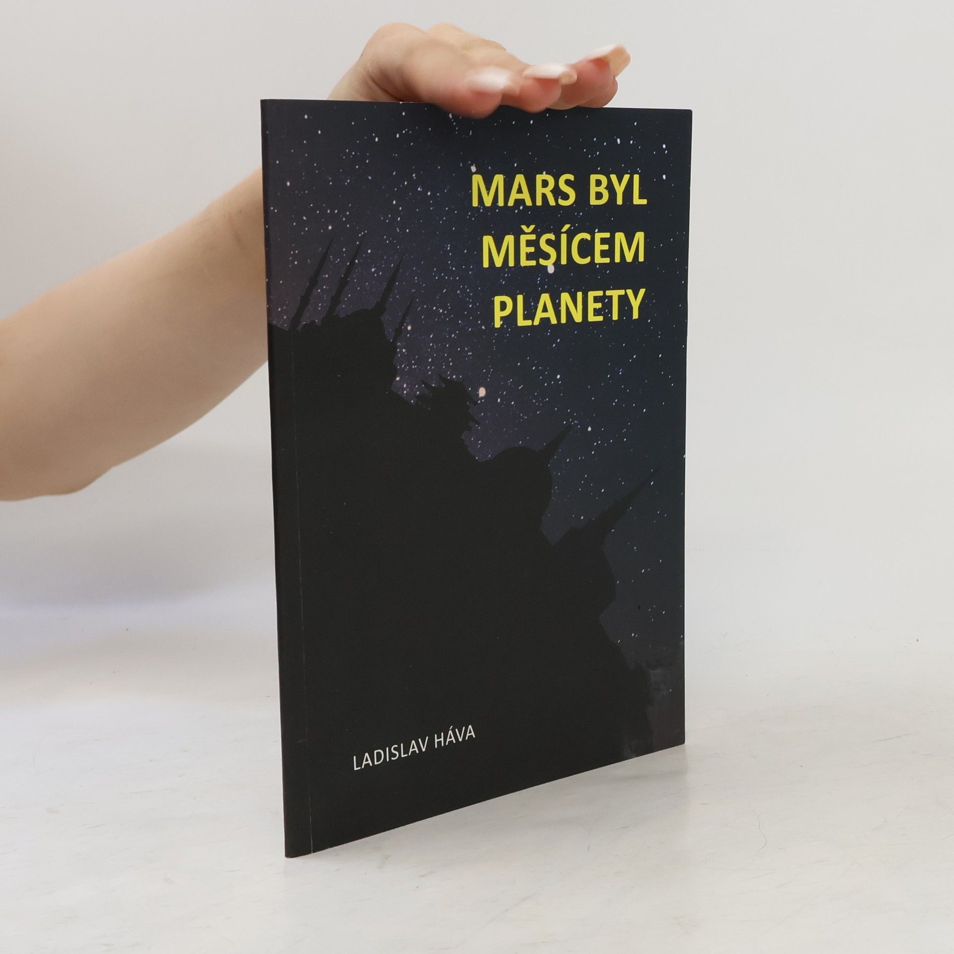 Mars byl měsícem planety