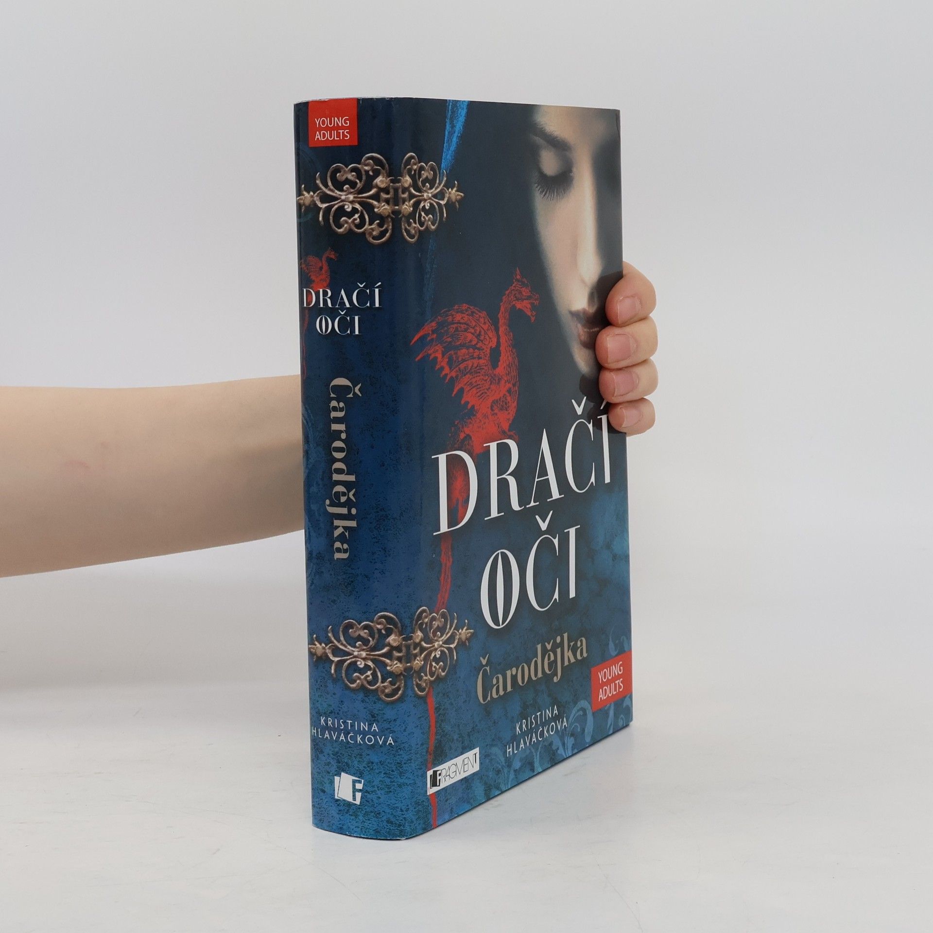 Kristina Hlaváčková Dračí oči. Čarodějka