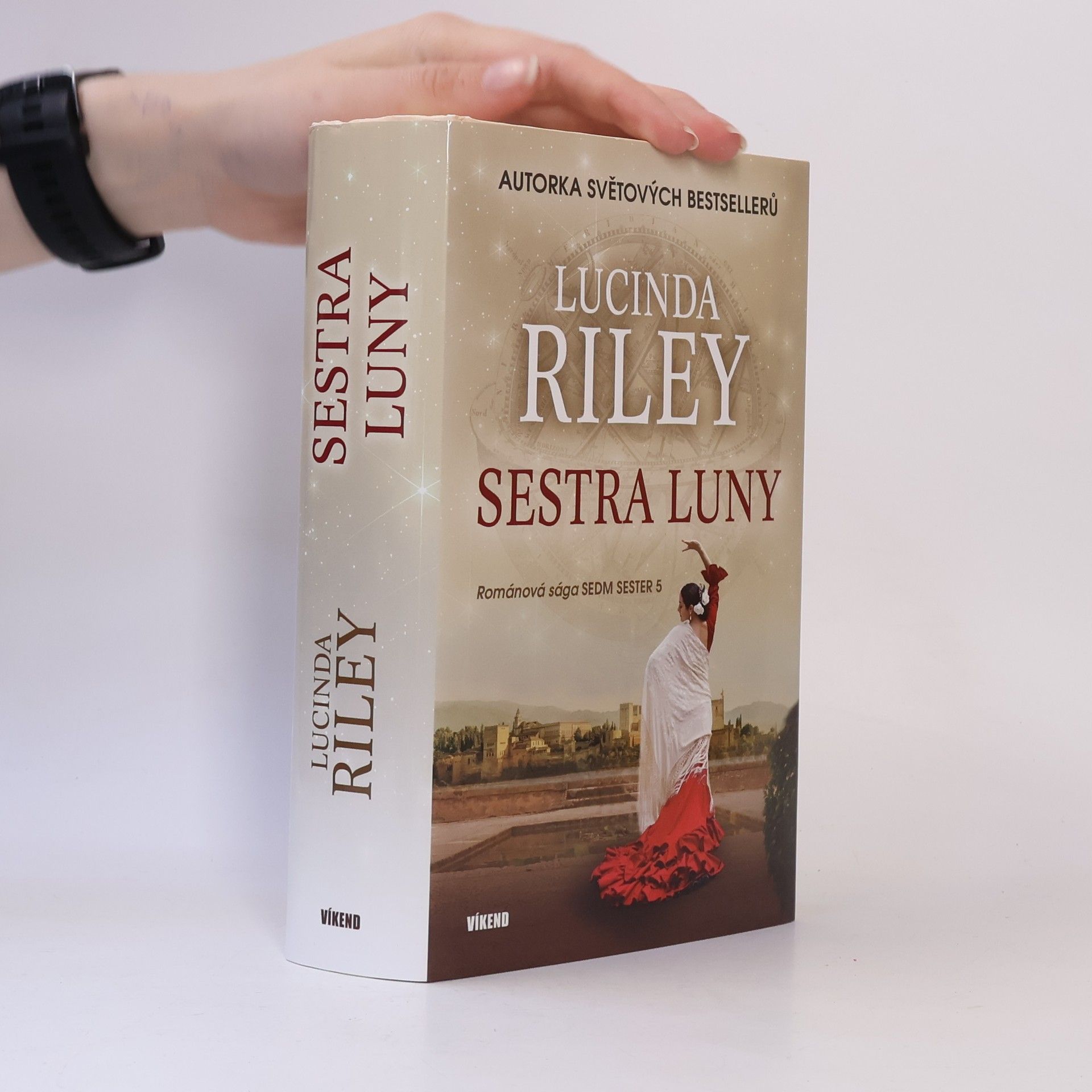 Lucinda Riley Sestra Luny