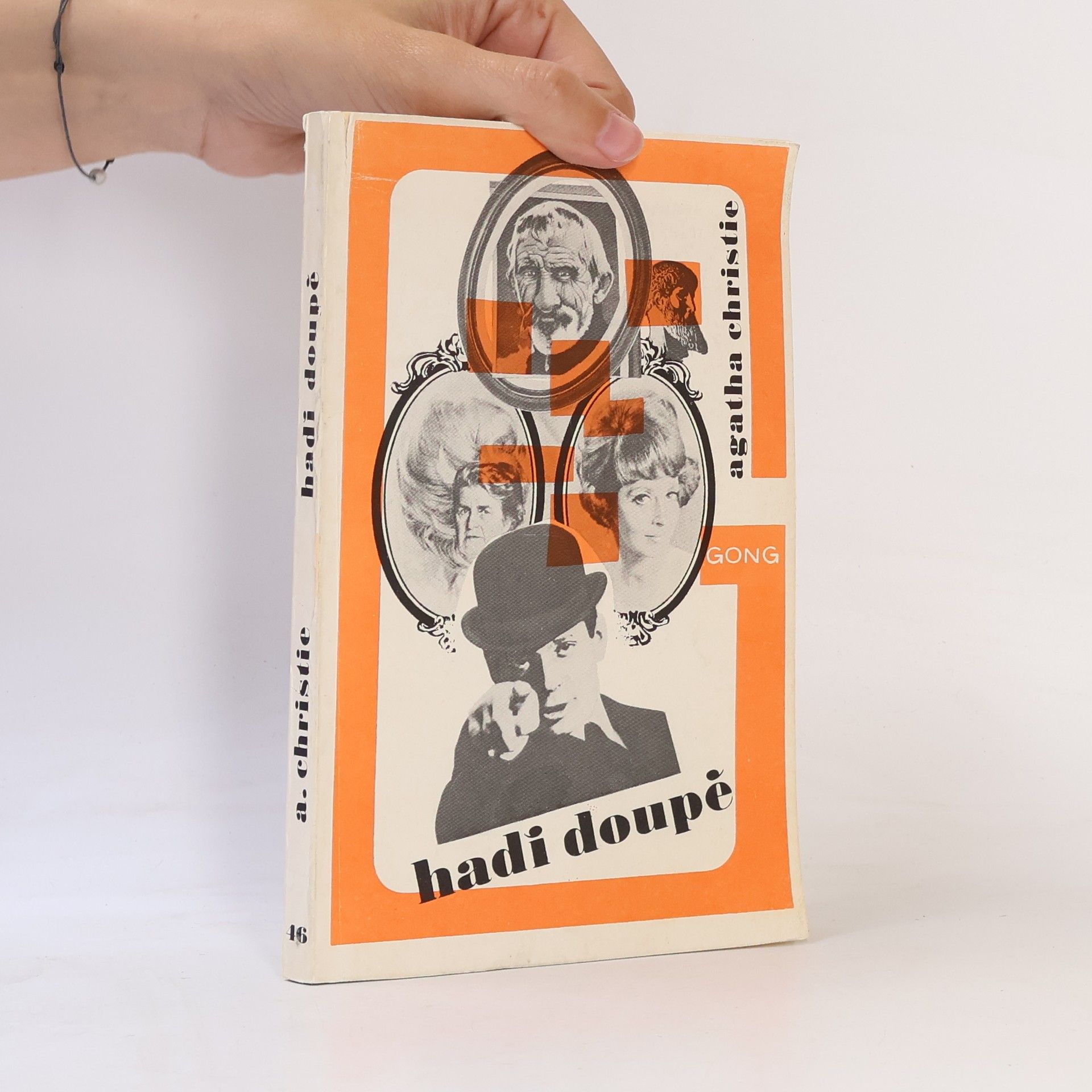 Agatha Christie Hadí doupě