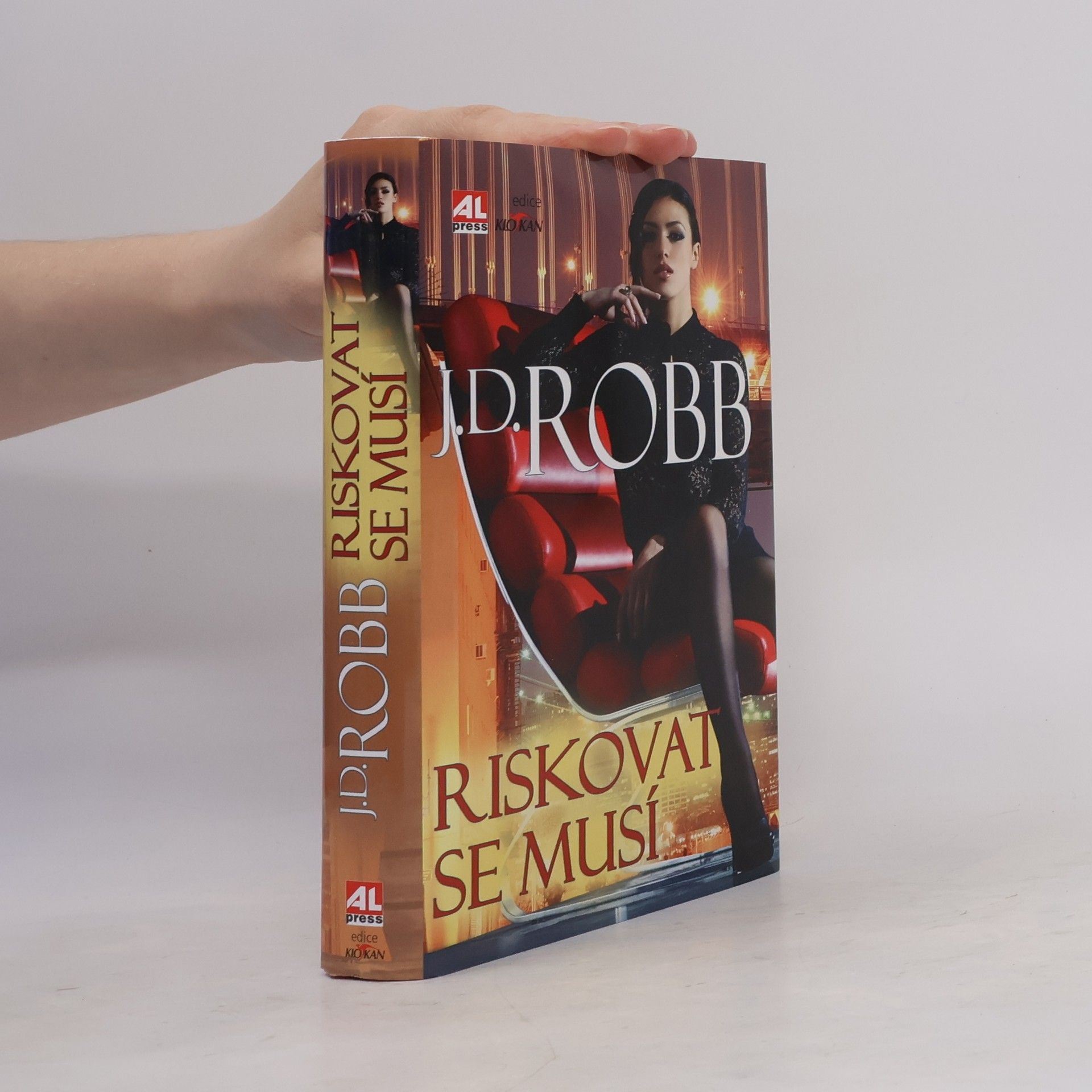 Nora Roberts Riskovat se musí