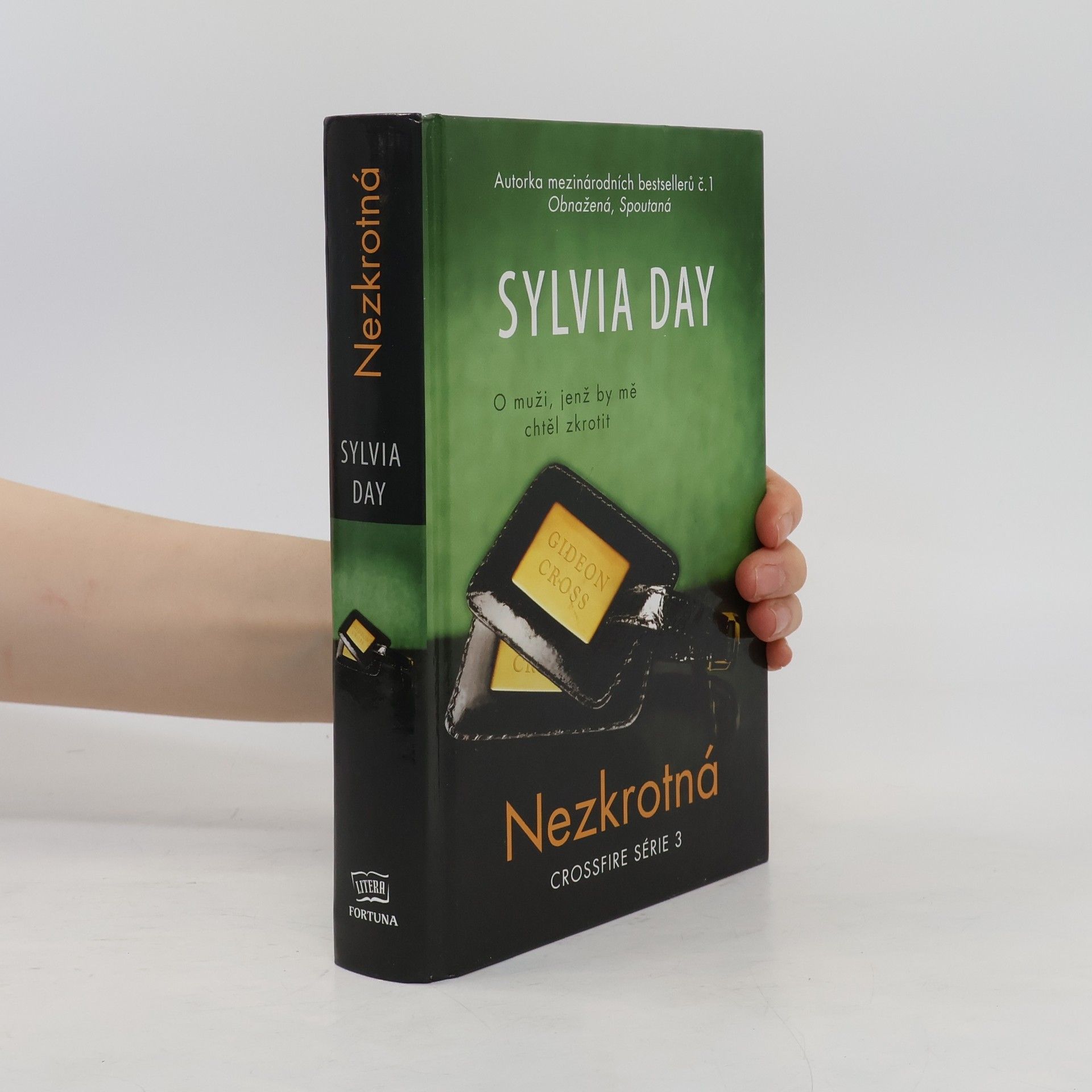 Sylvia Day Nezkrotná