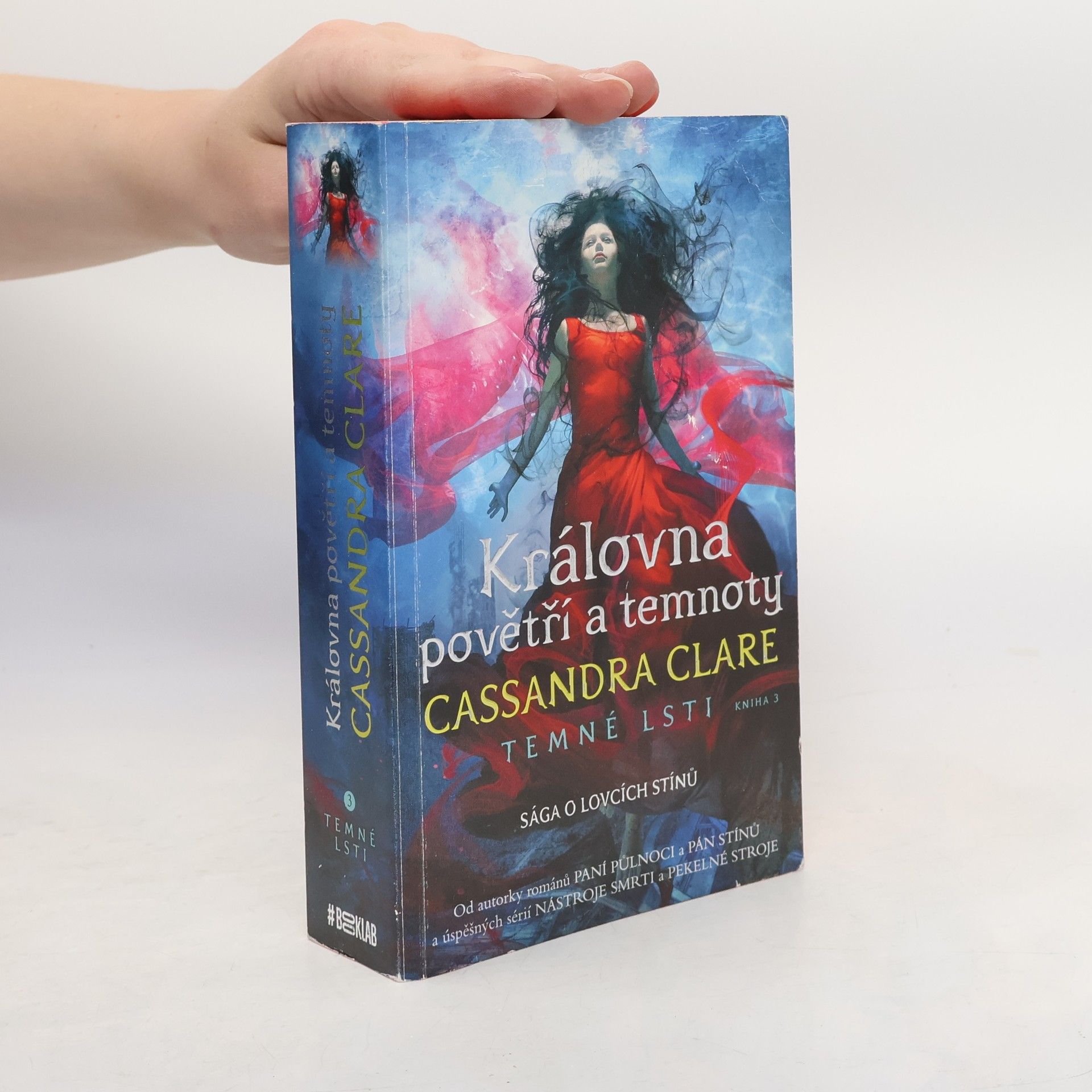 Cassandra Clare Královna povětří a temnoty
