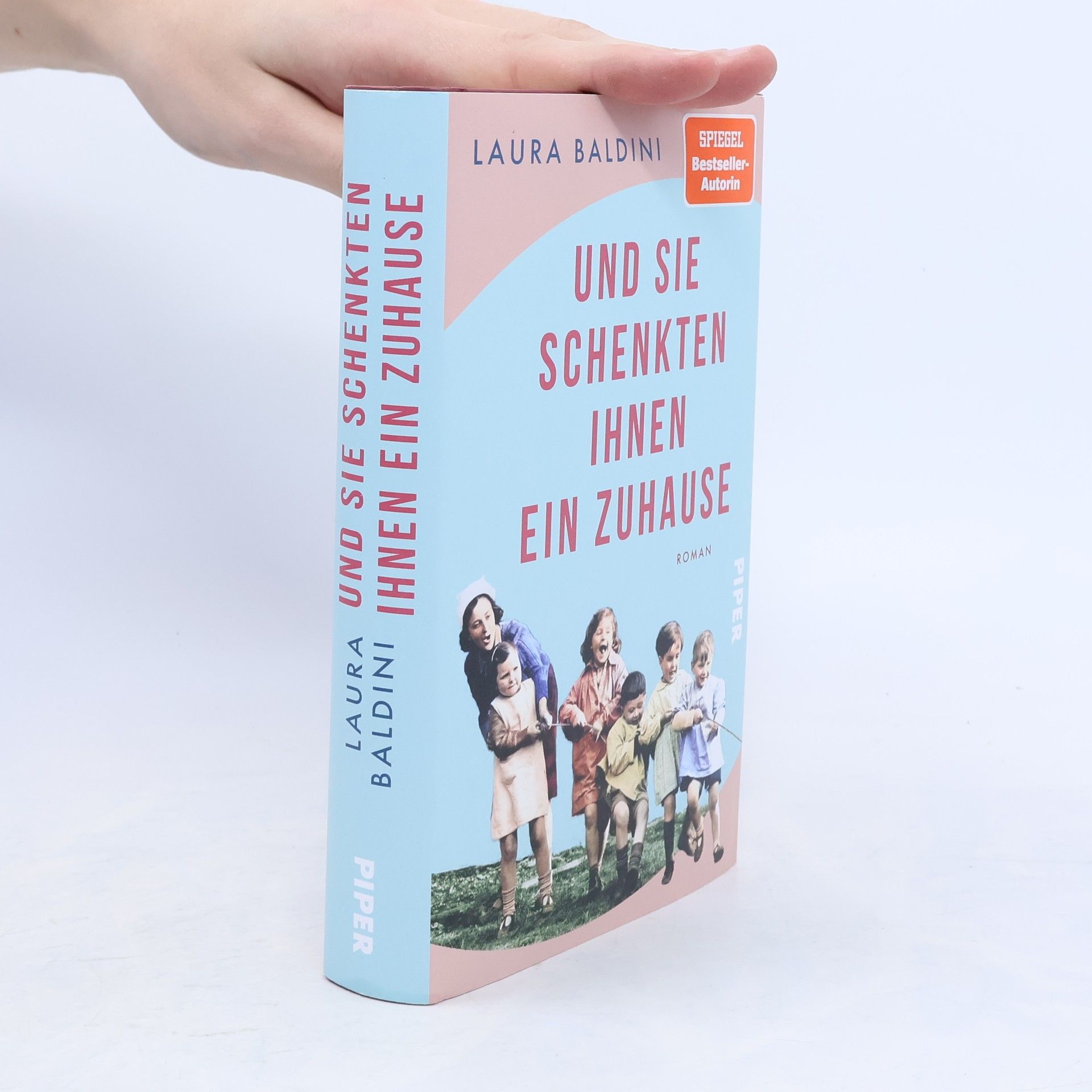 Und sie schenkten ihnen ein Zuhause