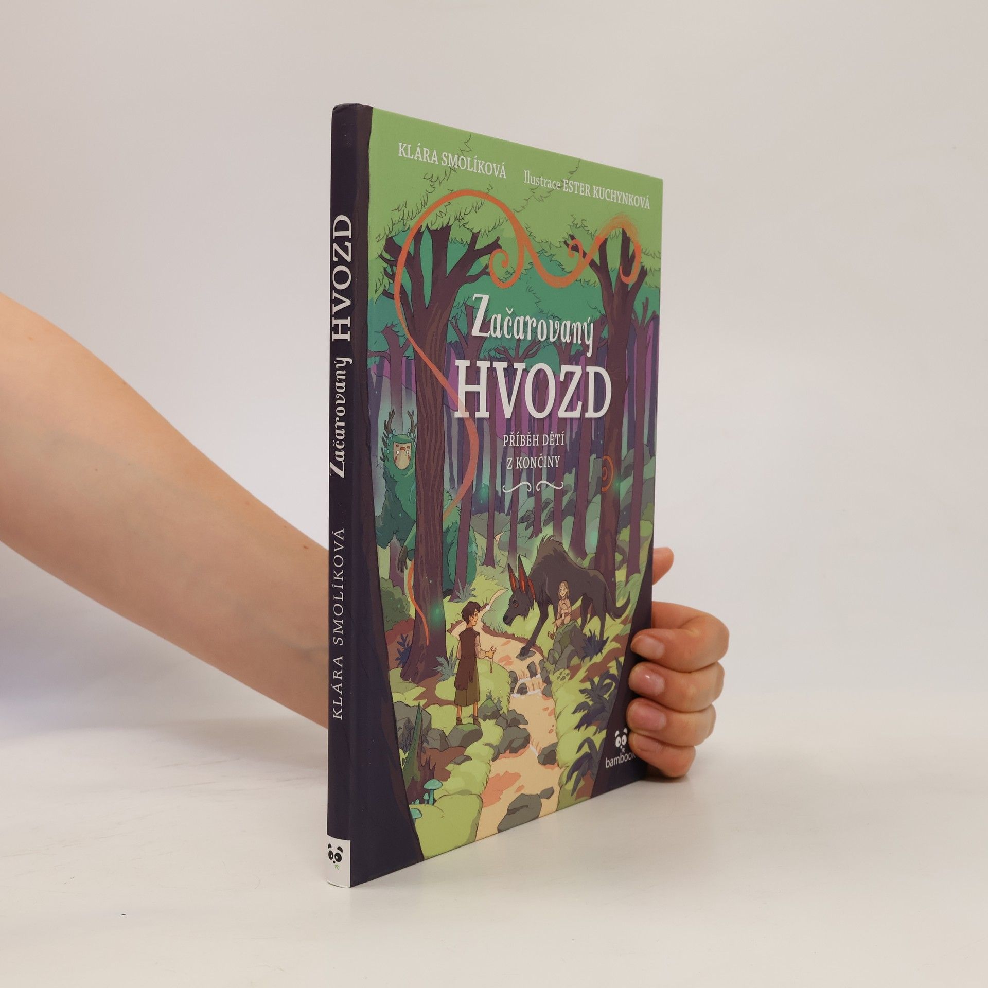 Ester Kuchynková Začarovaný Hvozd