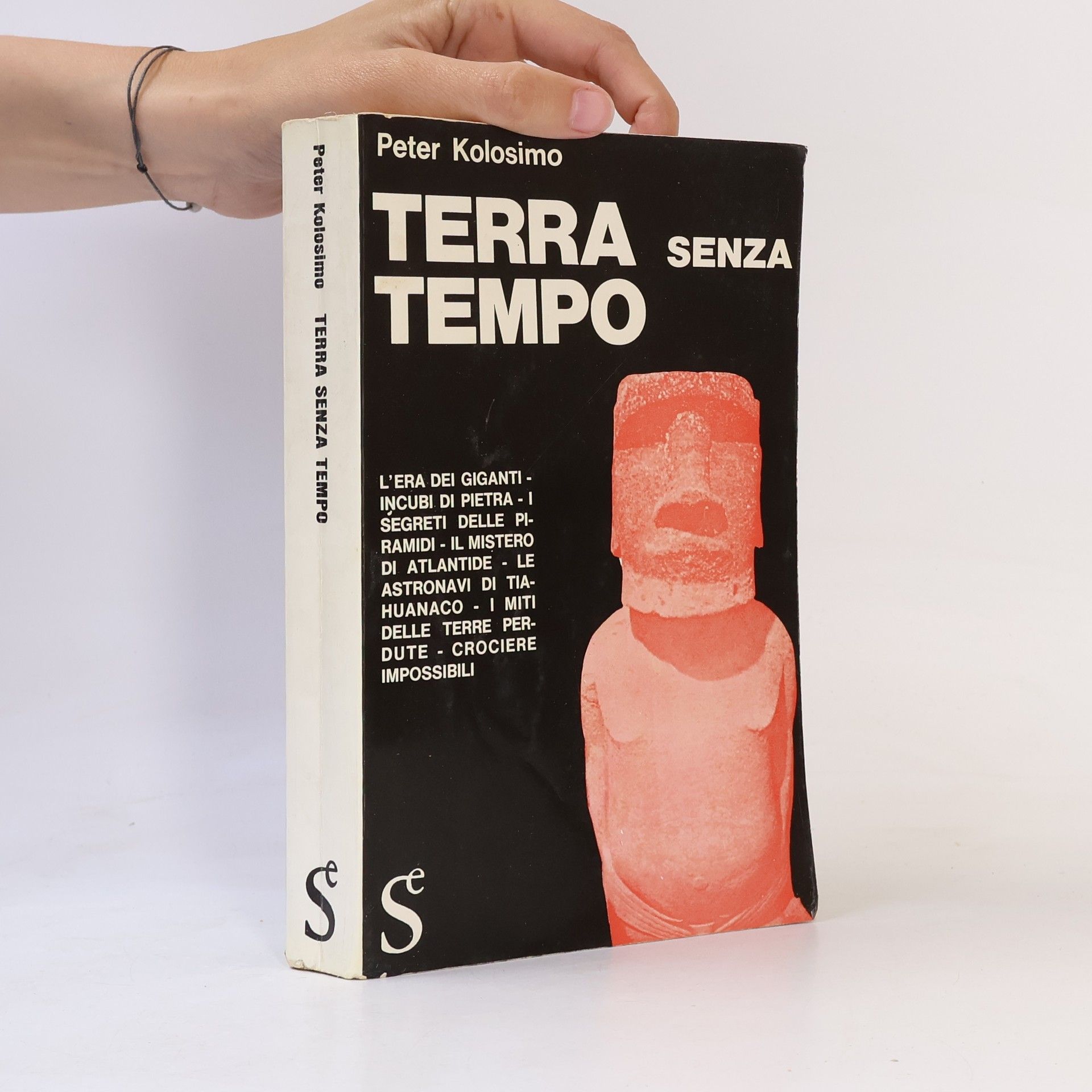 Terra senza tempo