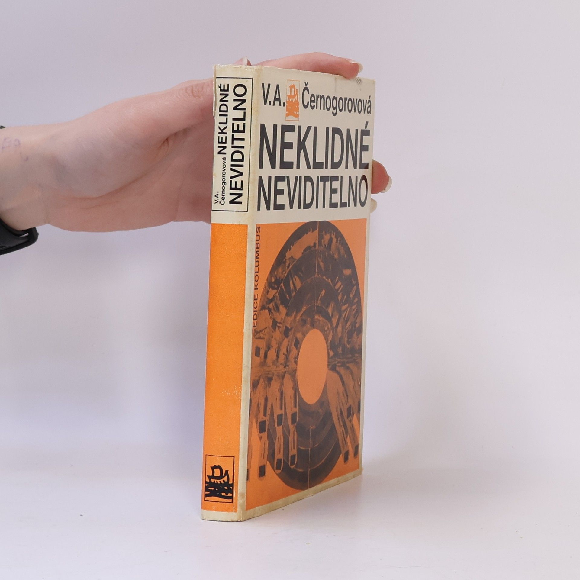 Vera Aleksandrovna Černogorova Neklidné neviditelno