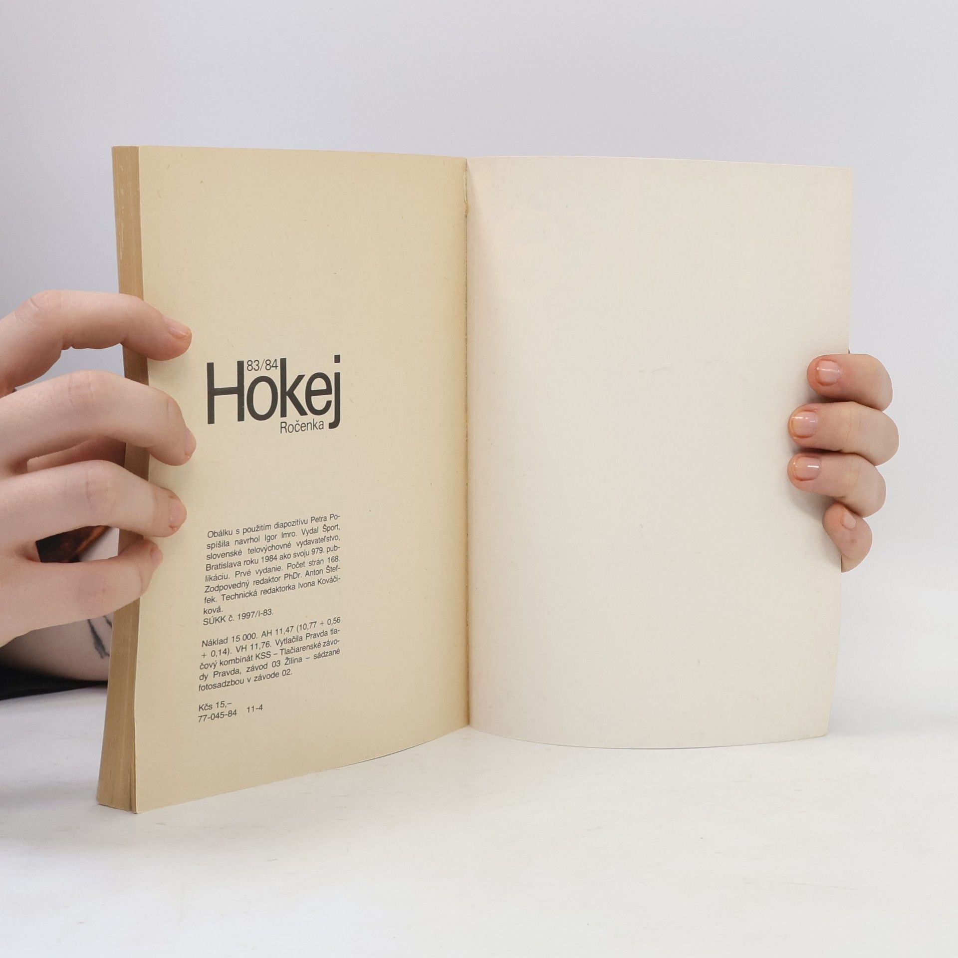 Autorenkollektiv Hokej ročenka 83/84