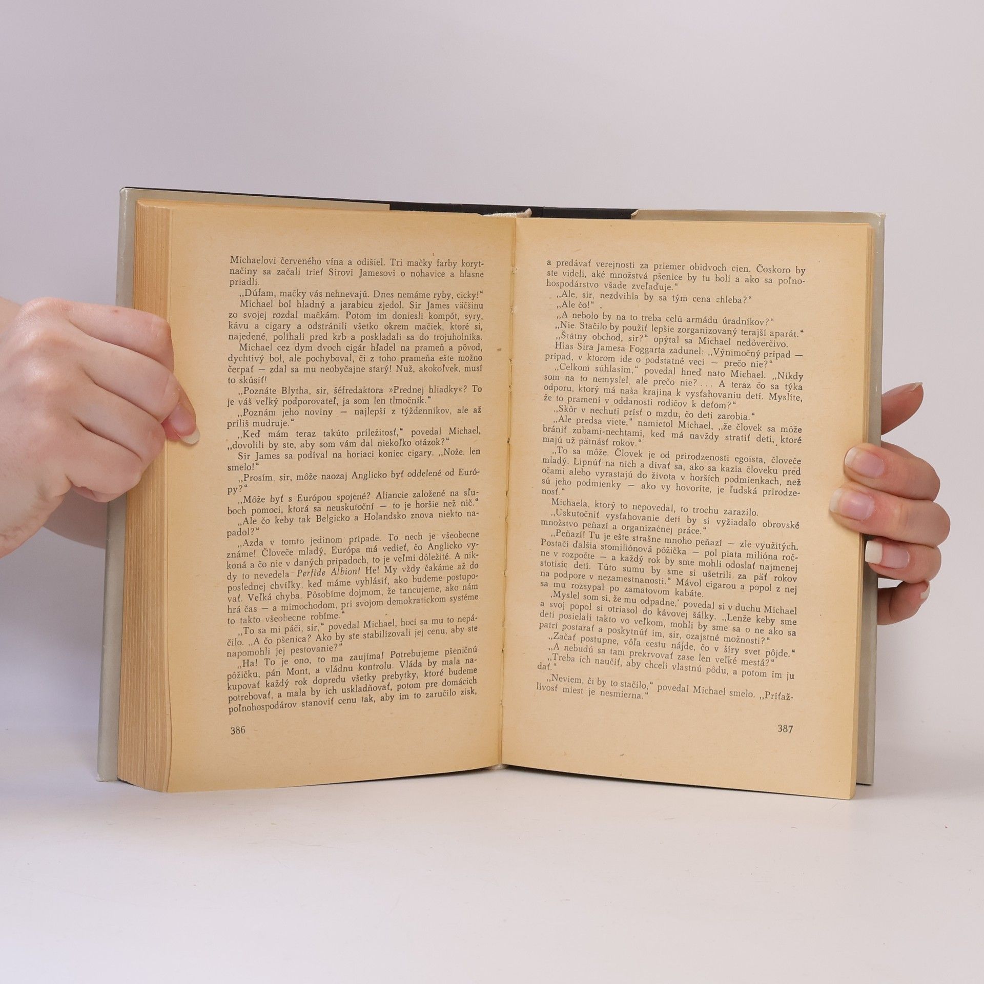 John Galsworthy Moderná komédia