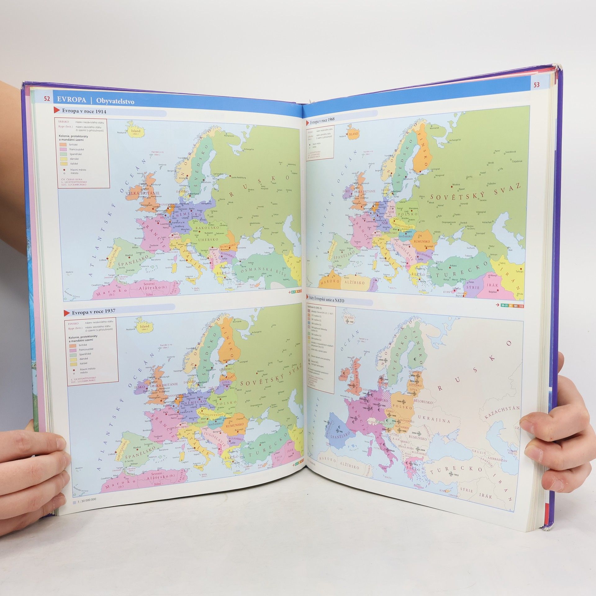 Autorenkollektiv Školní atlas světa