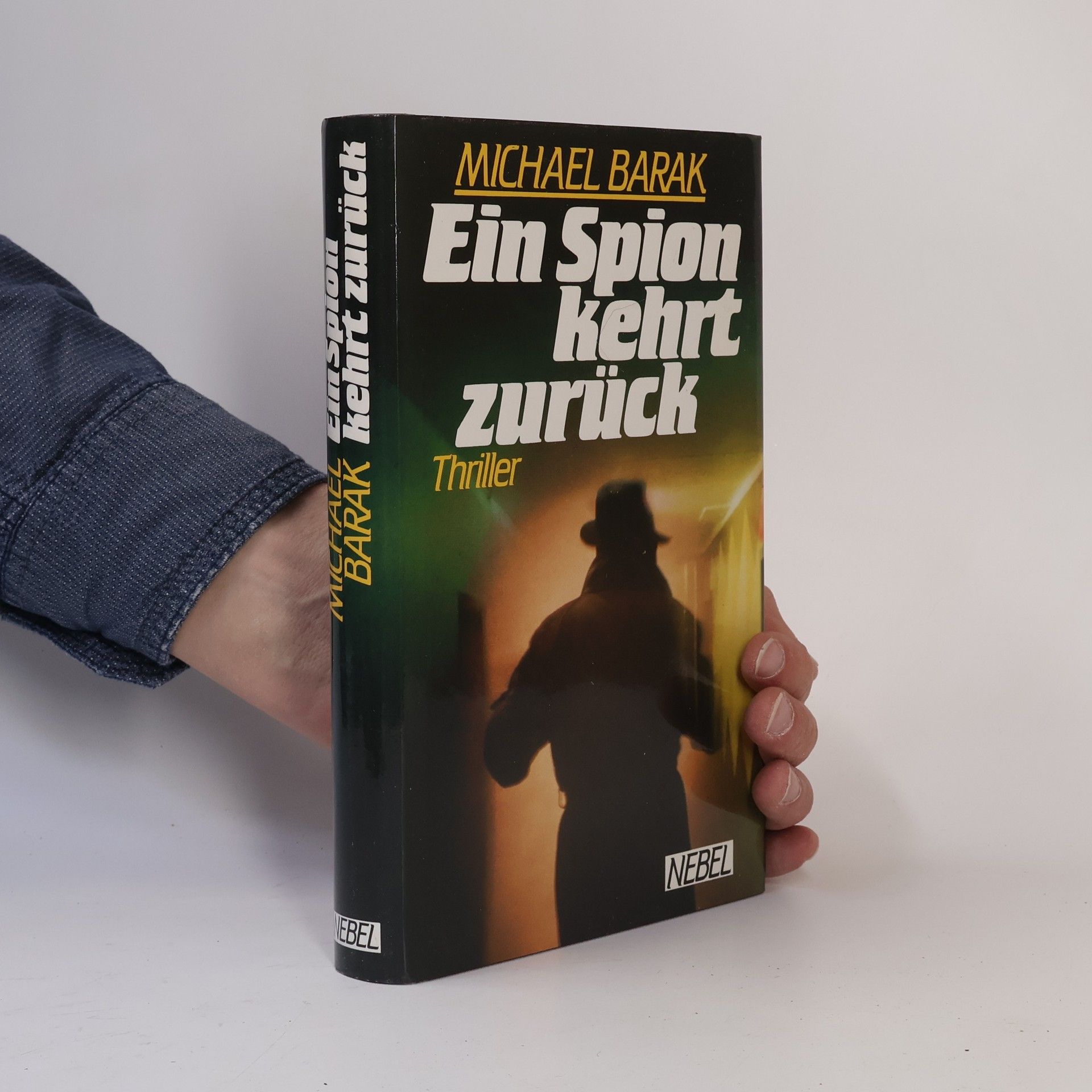 Ein Spion kehrt zurück