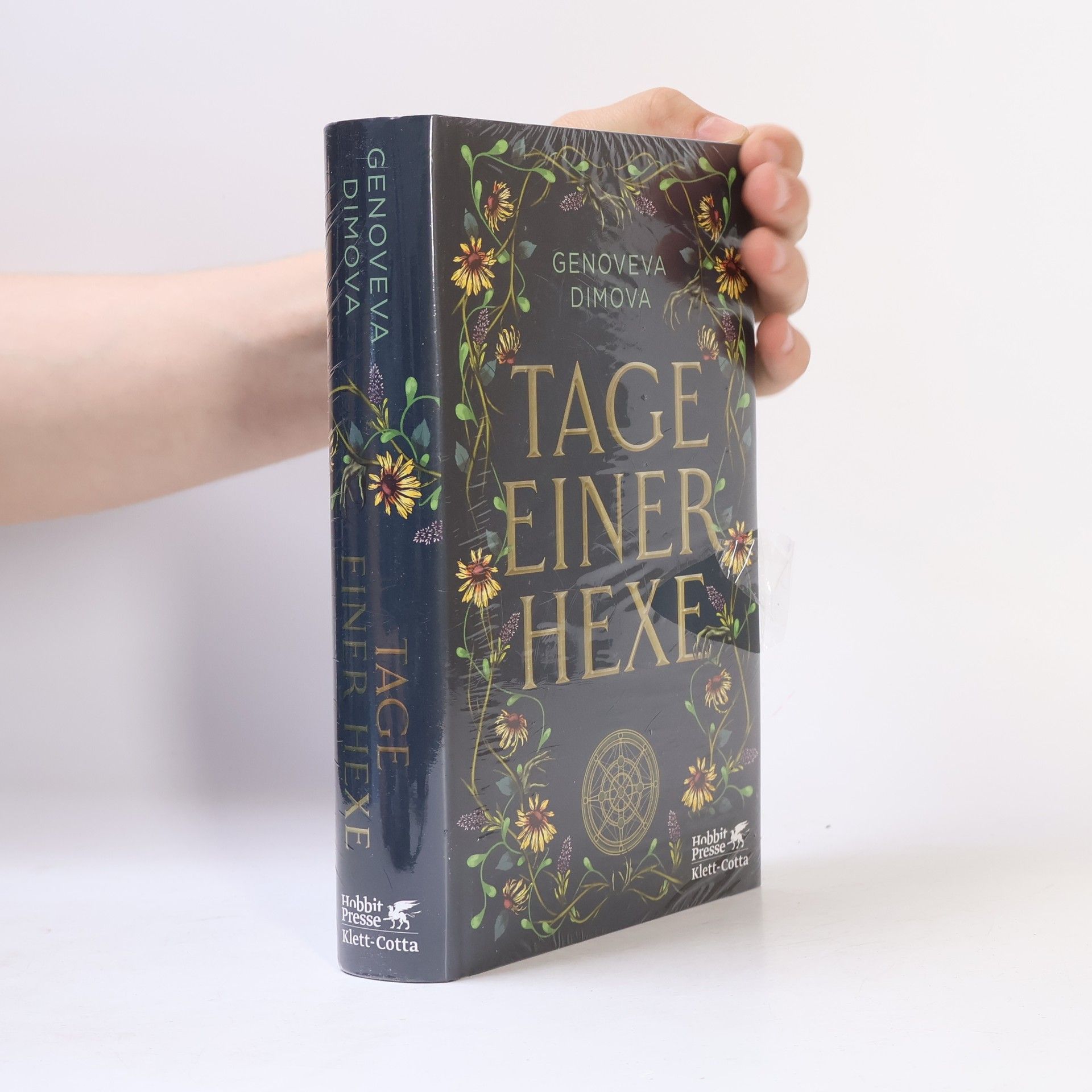 Genoveva Dimova Tage einer Hexe. Das Hexenkompendium der Monster | Limitierte Erstauflage mit wunderschön gestaltetem Farbschnitt