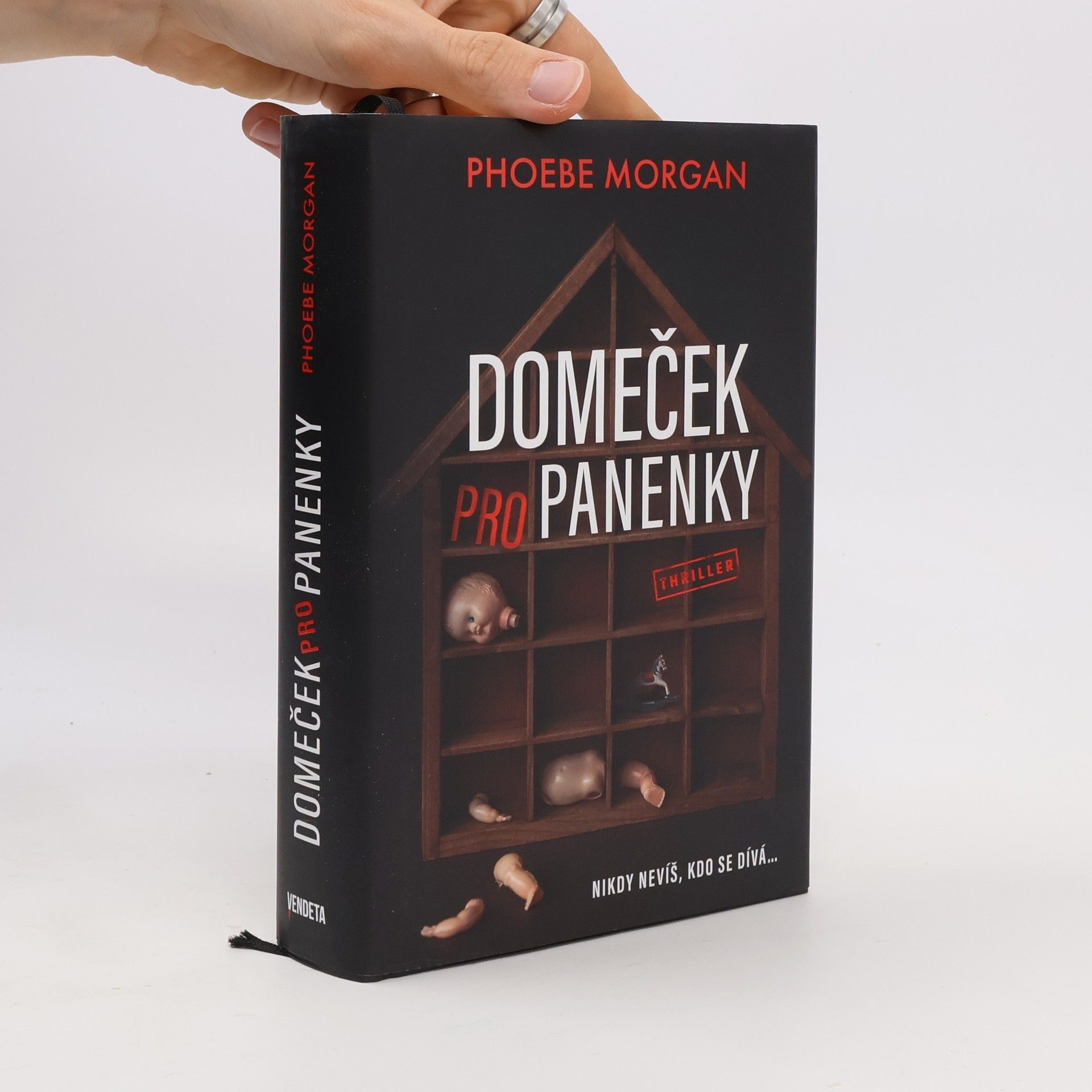 Domeček pro panenky