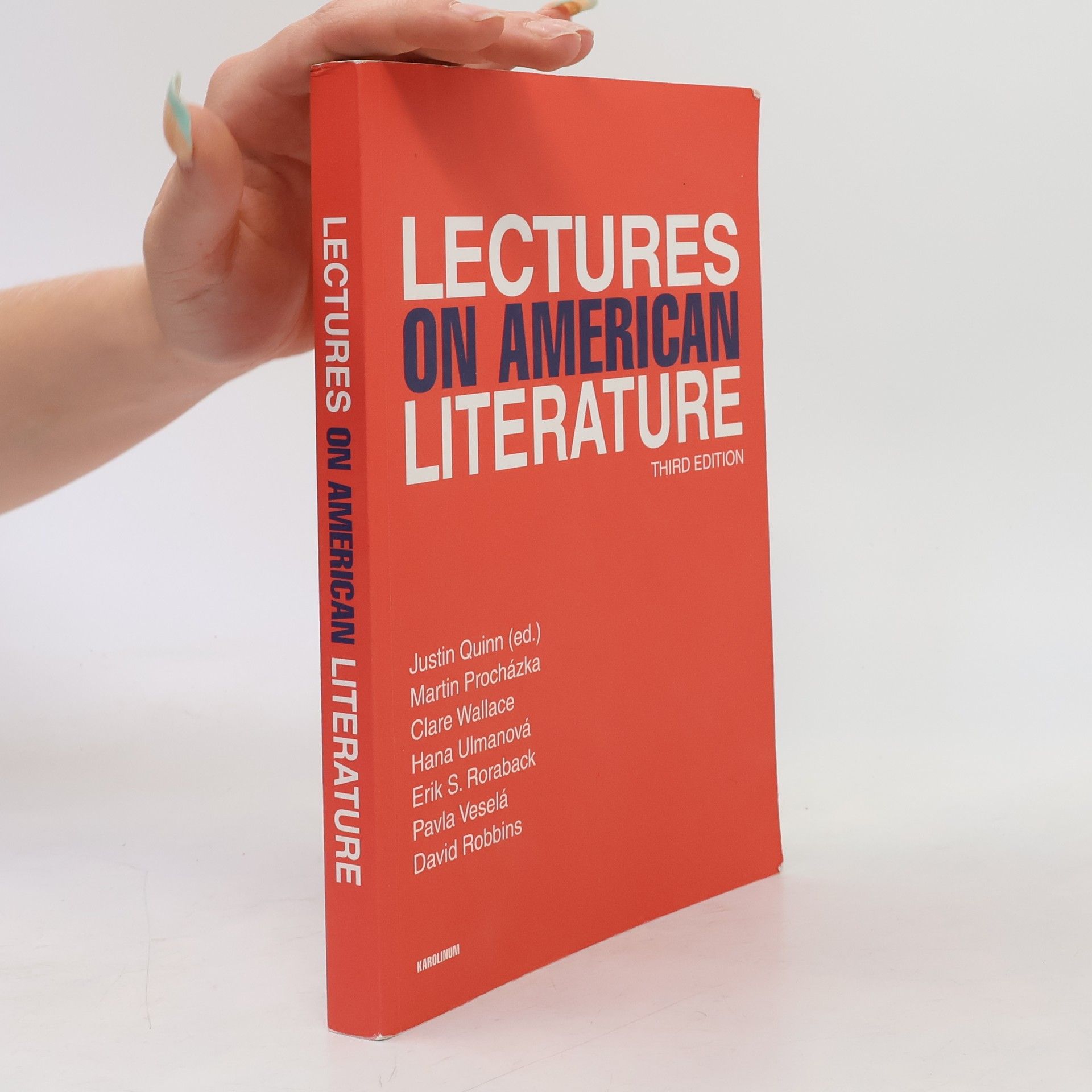 Collectif d'auteurs Lectures on American literature