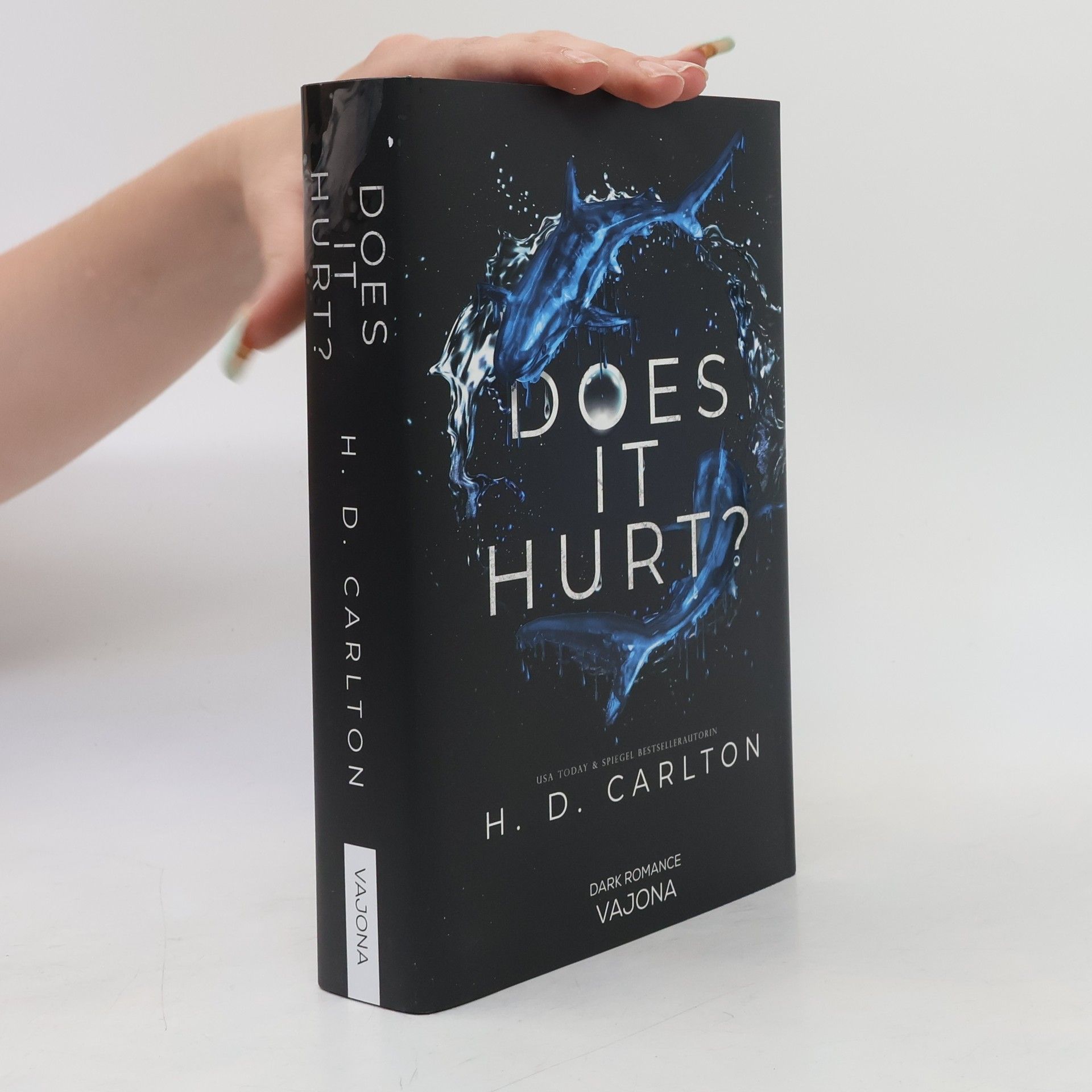 H. D. Carlton DOES IT HURT?