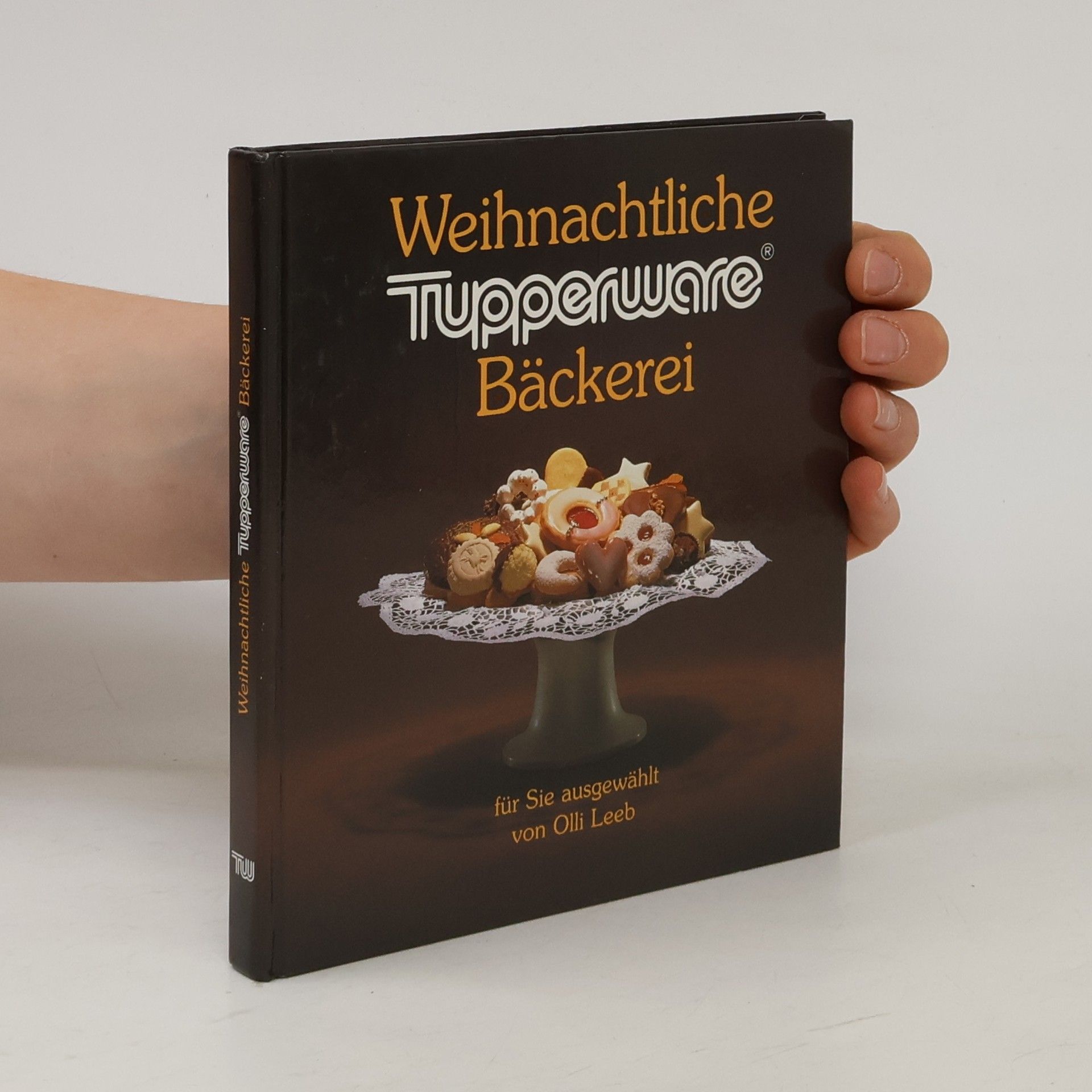 Oli Leeb Weihnachtliche Tupperware Bäckerei