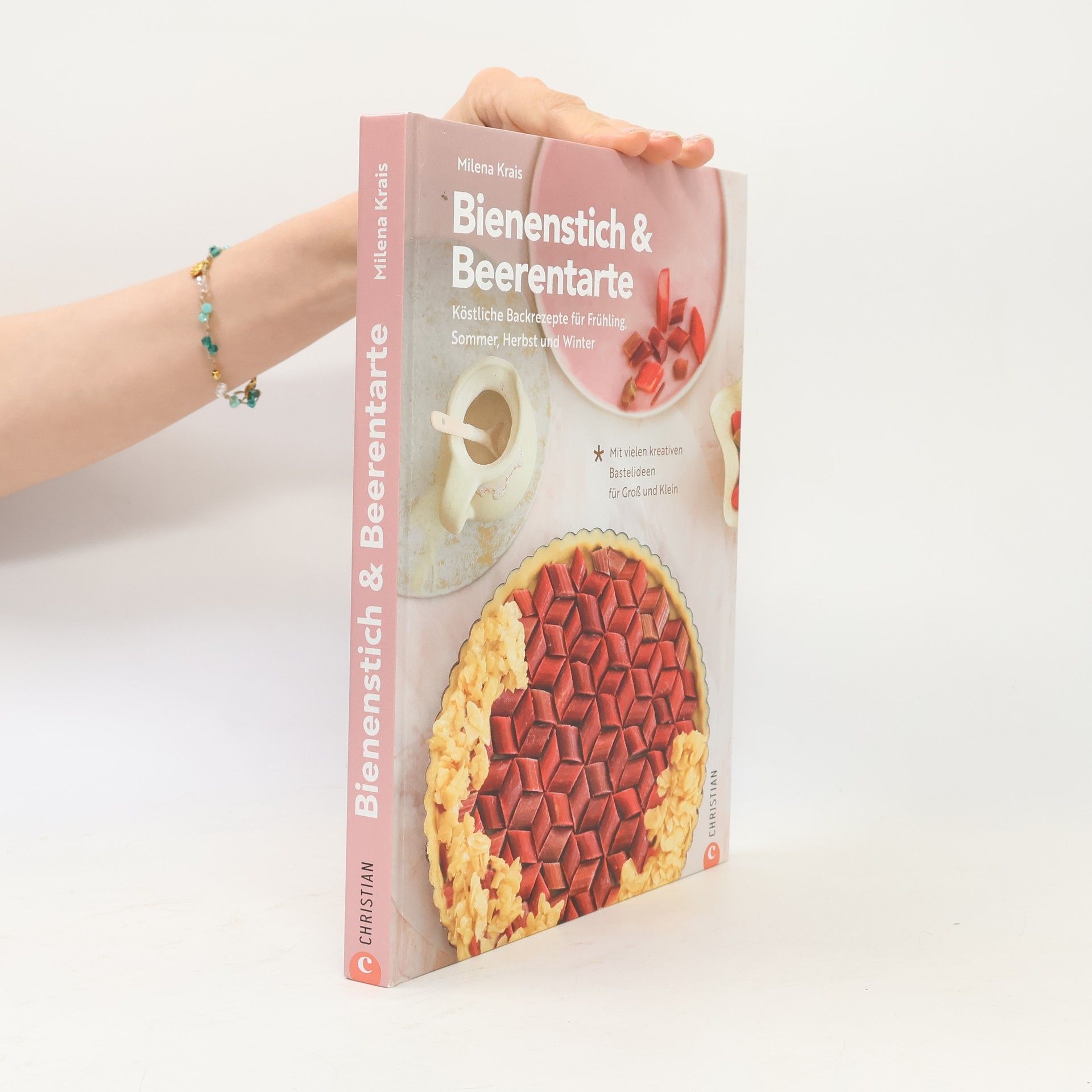 Milena Krais Bienenstich & Beerentarte