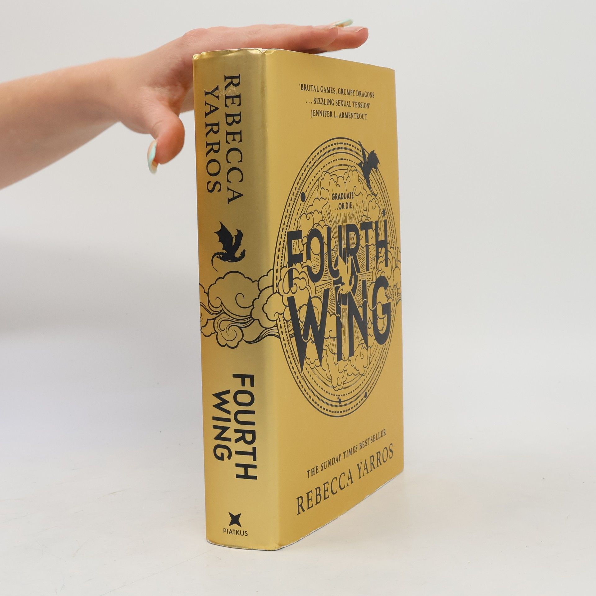 Rebecca Yarros Fourth Wing