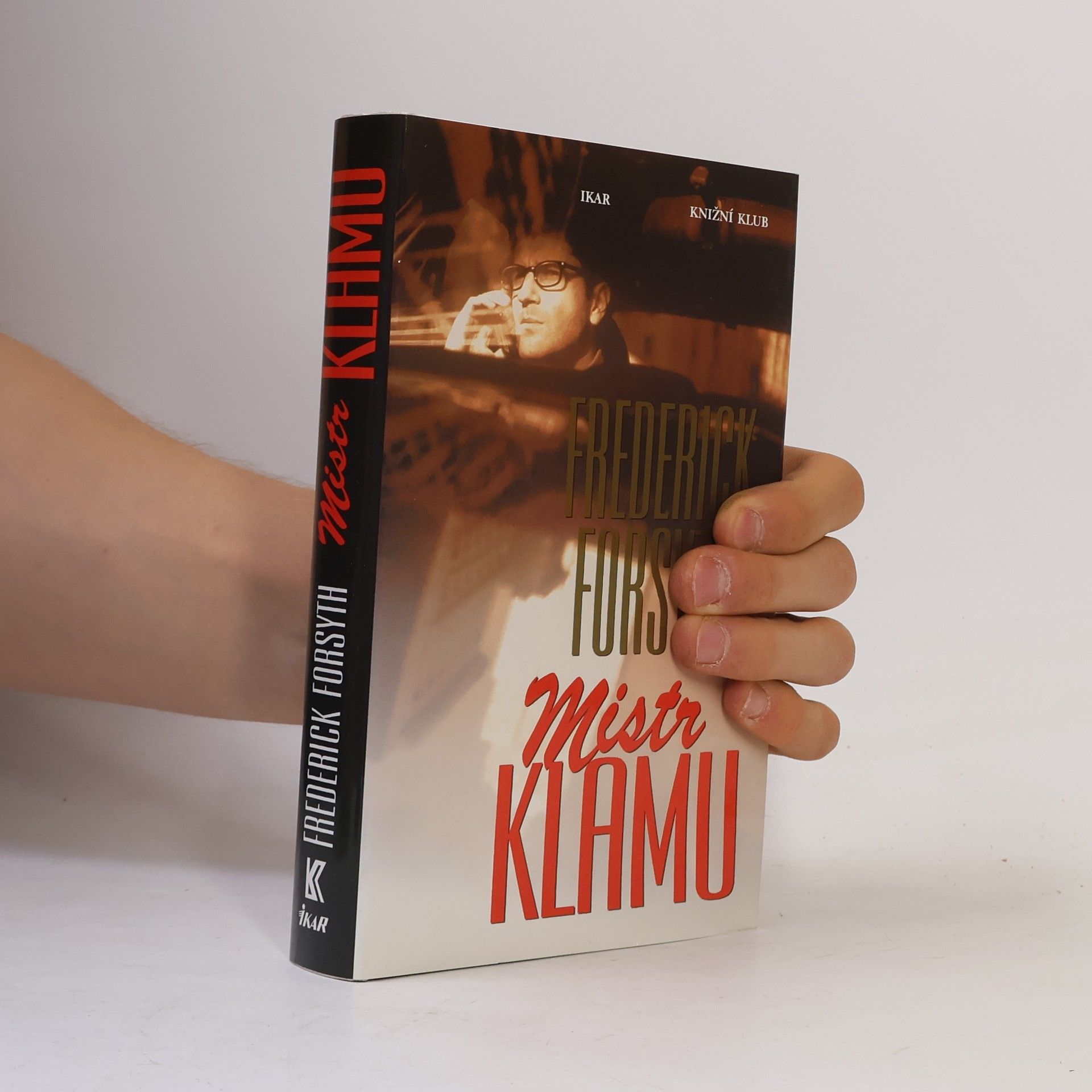 Frederick Forsyth Mistr klamu