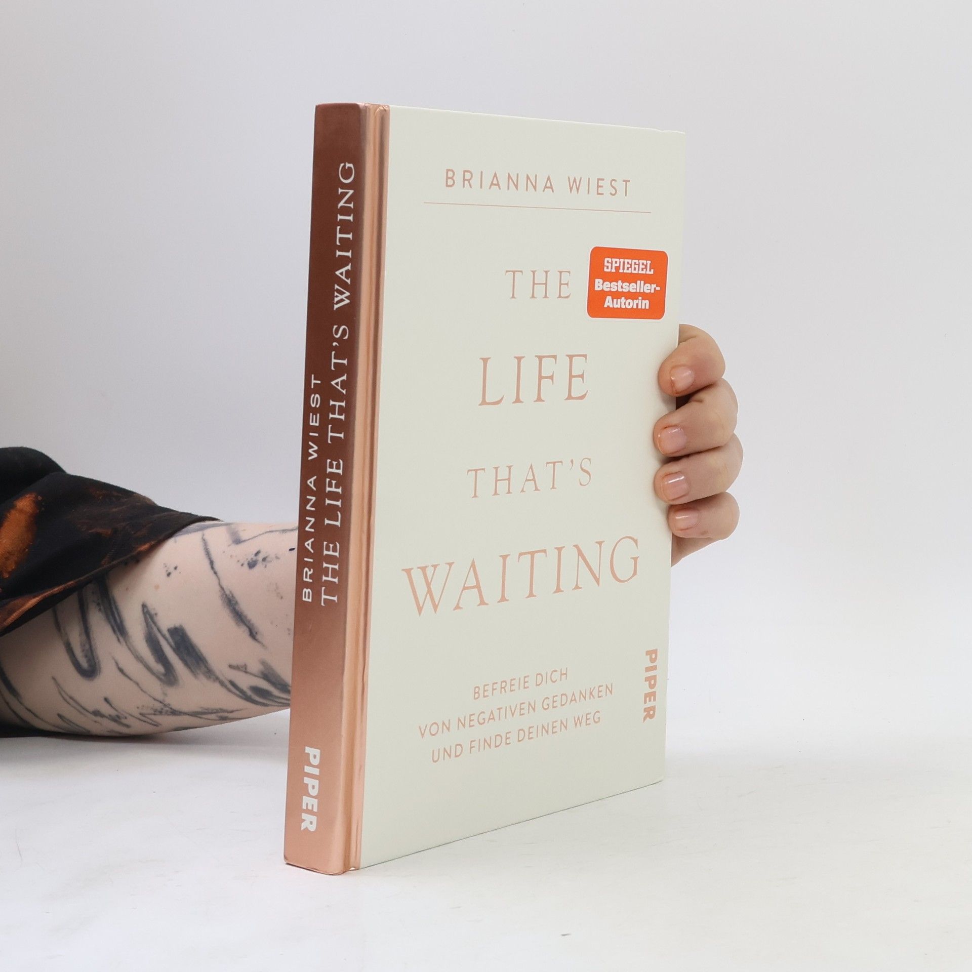 Brianna Wiest The Life That’s Waiting